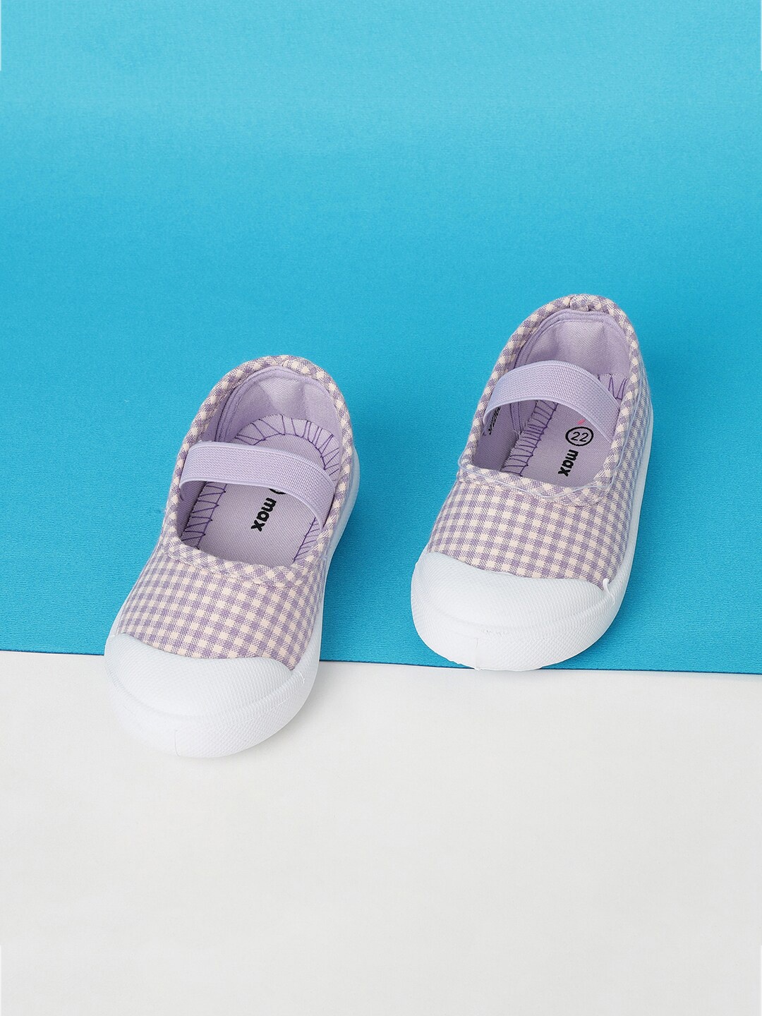 

max Girls Purple & White Slip-On Sneakers