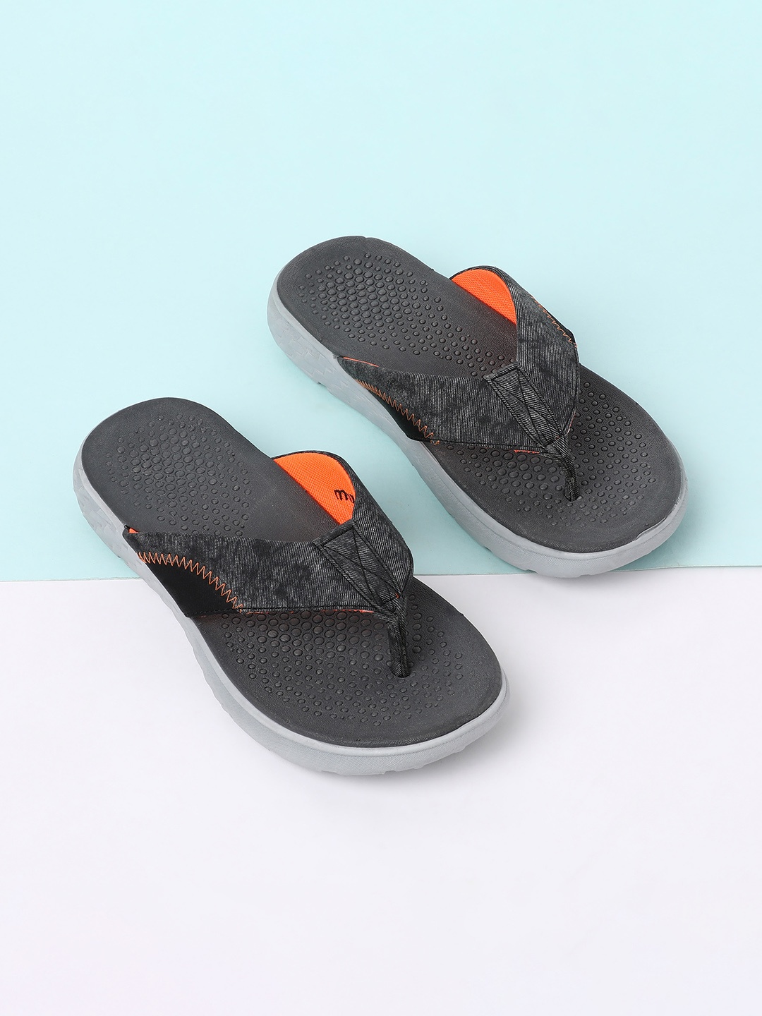 

max Men Grey Ethnic PU Clogs Sandals