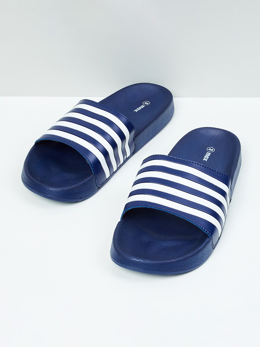 

max Men Navy Blue & White Striped Sliders