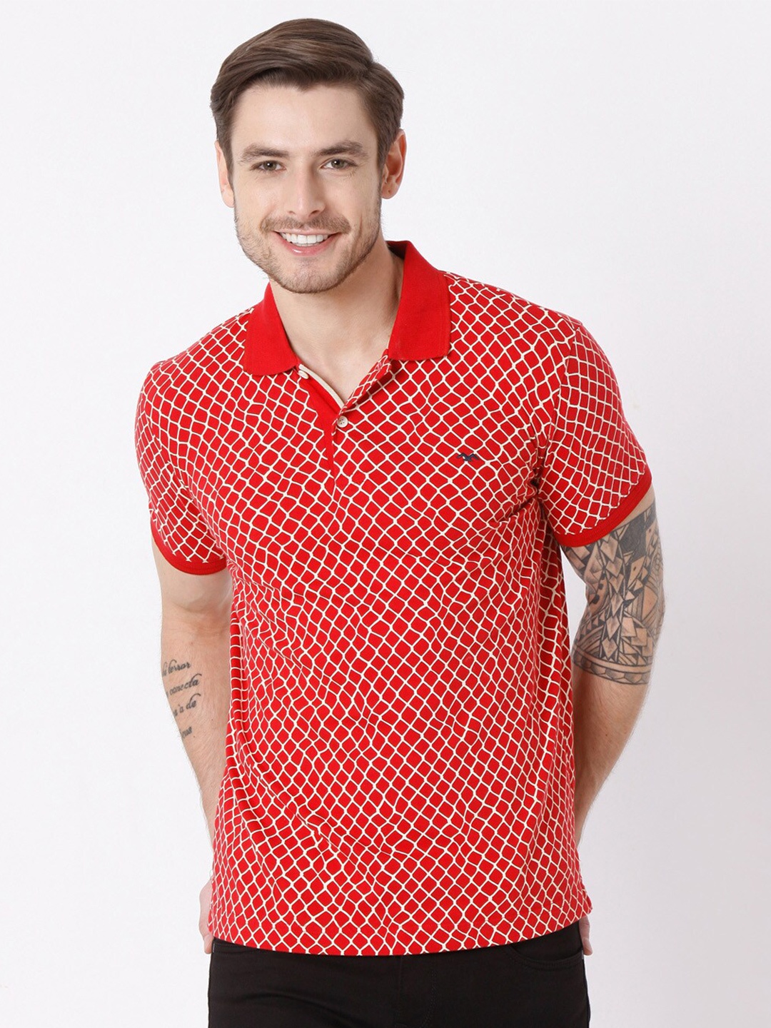 

Mufti Men Red Printed Polo Collar Slim Fit Cotton T-shirt
