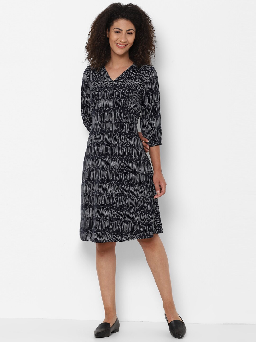 

Allen Solly Woman Grey & White A-Line Dress