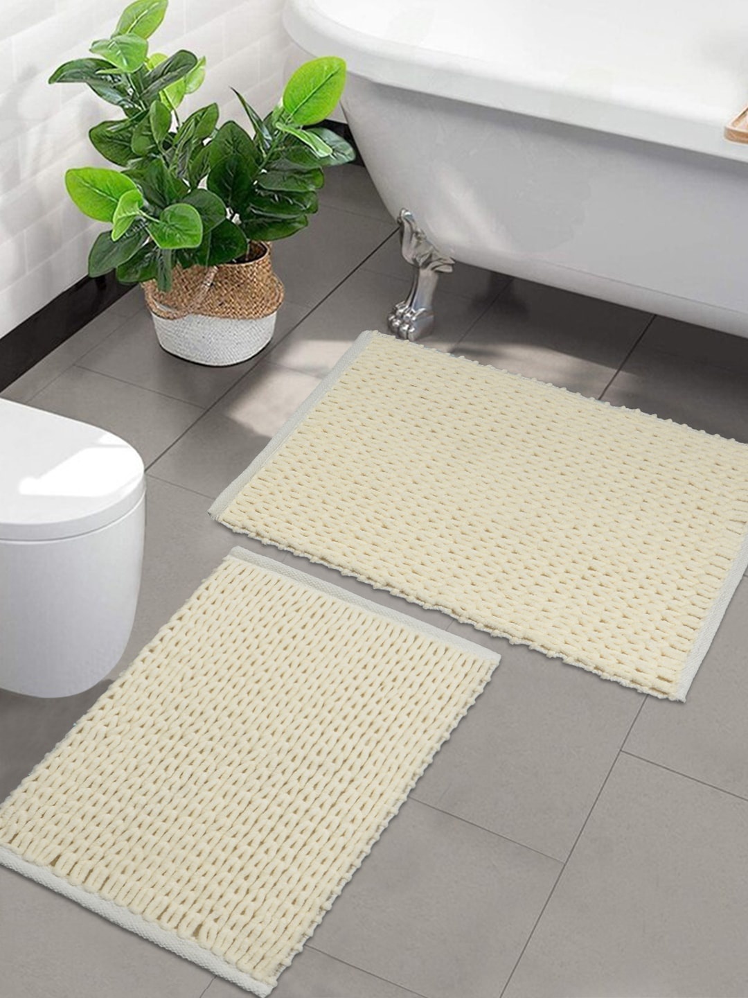 

Saral Home Set Of 2 Off-White Textured 210 GSM Bath Rugs