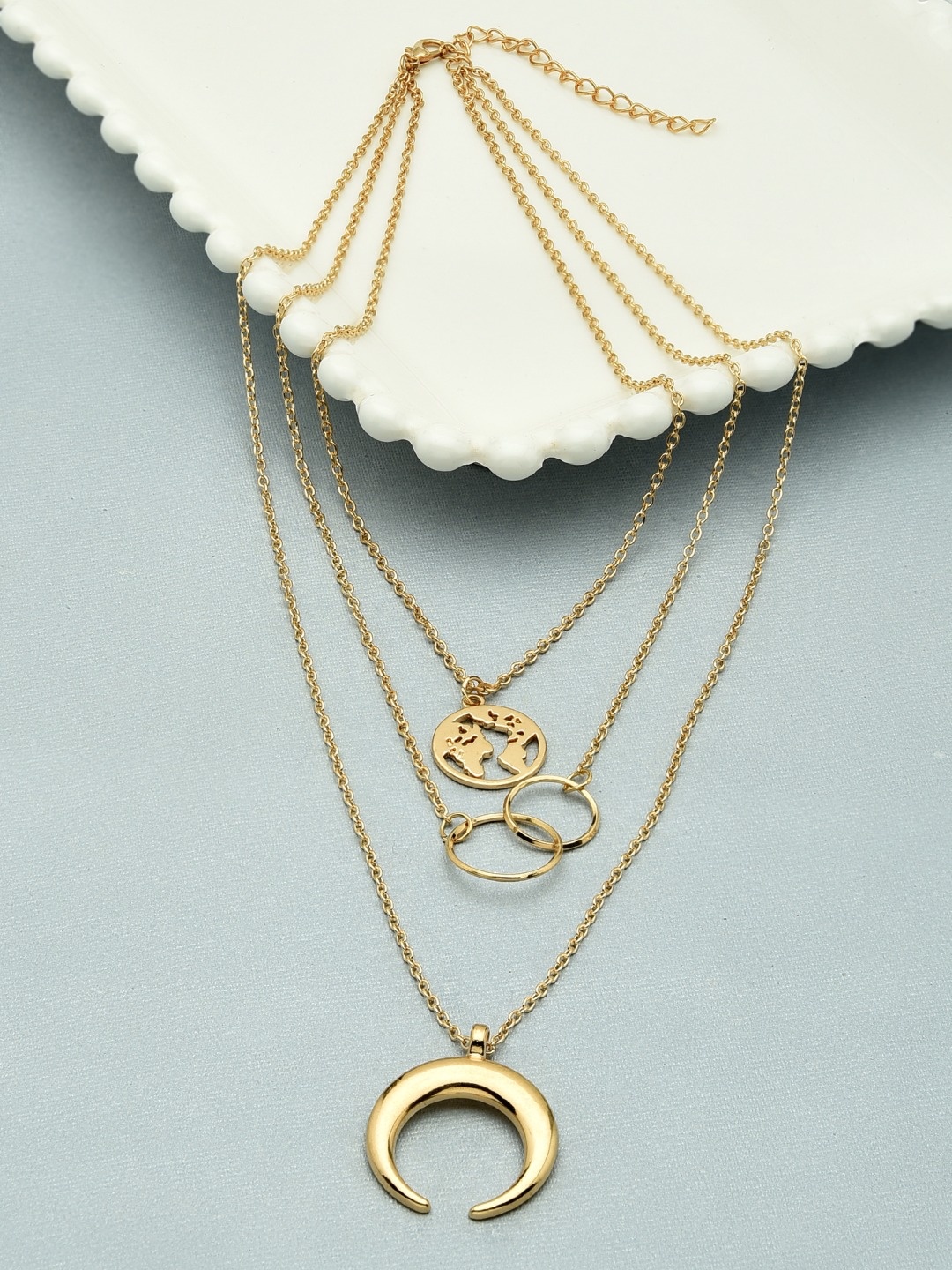 

AMI Gold-Toned & Gold-Plated 3 Layered Contemporary Charm Chain
