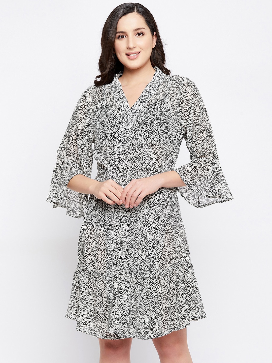 

Clovia Women Black & White Animal Printed Robe