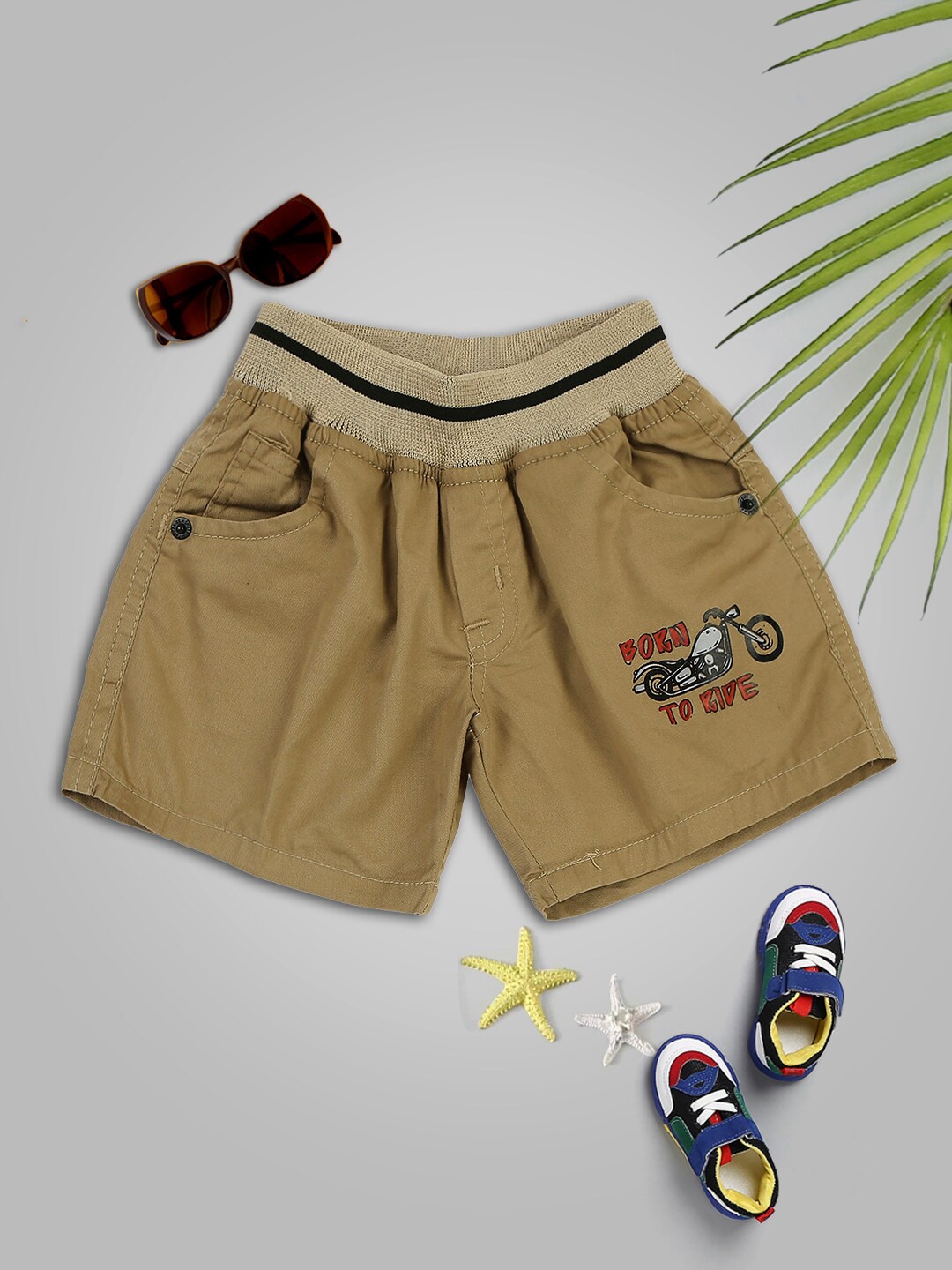 

MeeMee Boys Beige Shorts