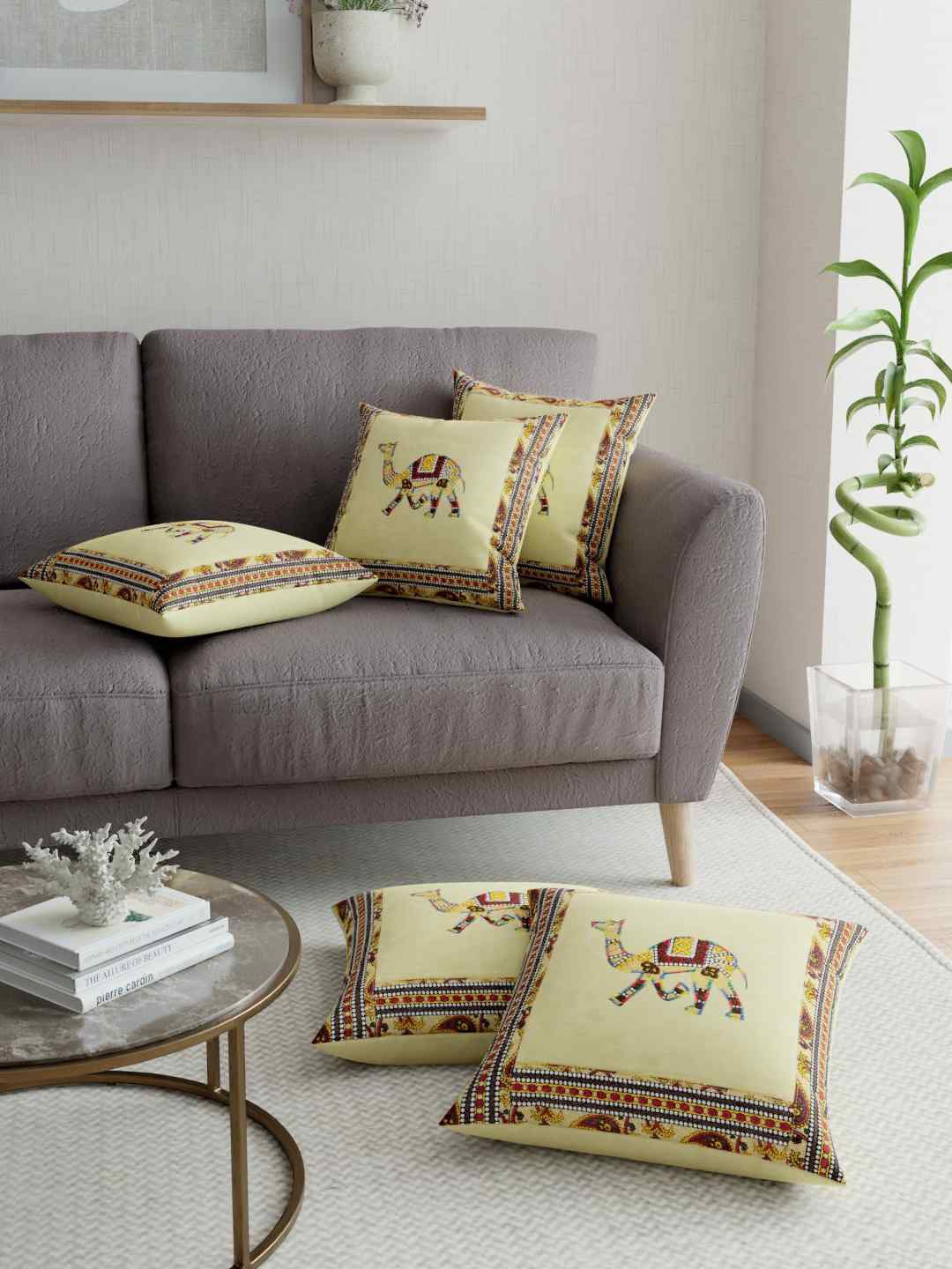 

JAIPUR FABRIC Cream-Coloured Set of 5 Embroidered Square Cushion Covers