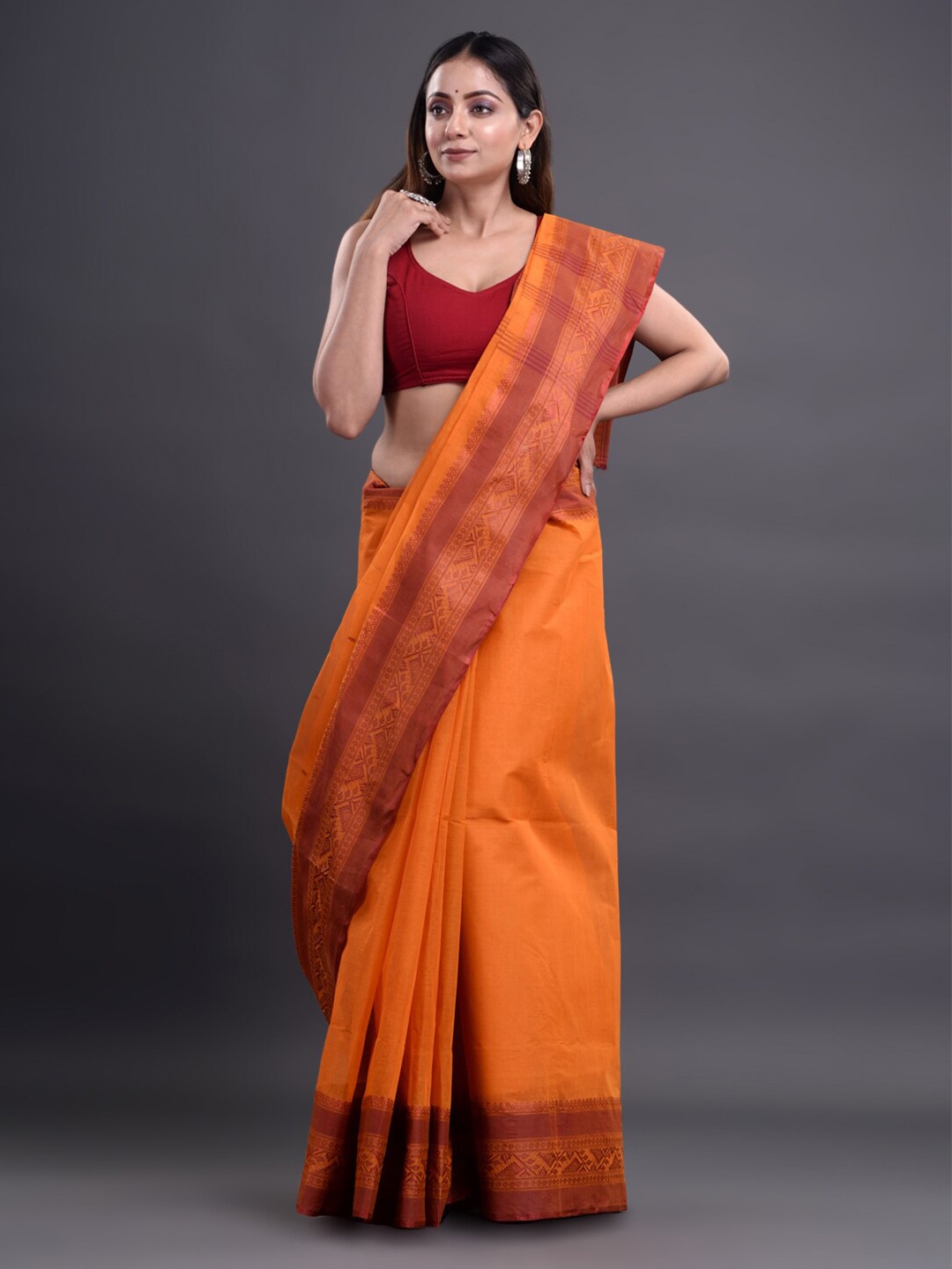 

Mitera Mustard & Brown Woven Design Pure Cotton Taant Saree
