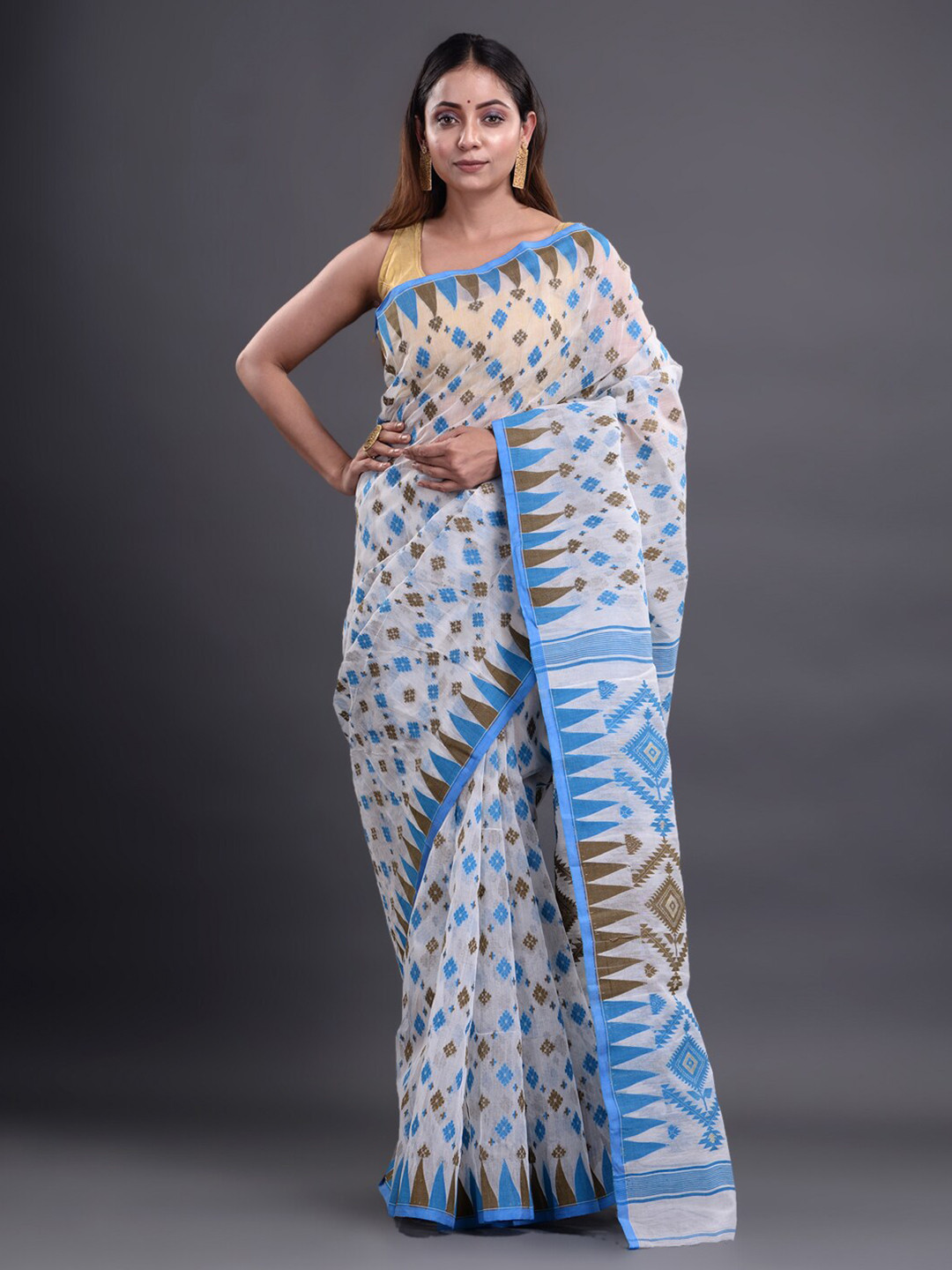 

Mitera Off-White & Blue Ethnic Motifs Pure Cotton Jamdani Saree