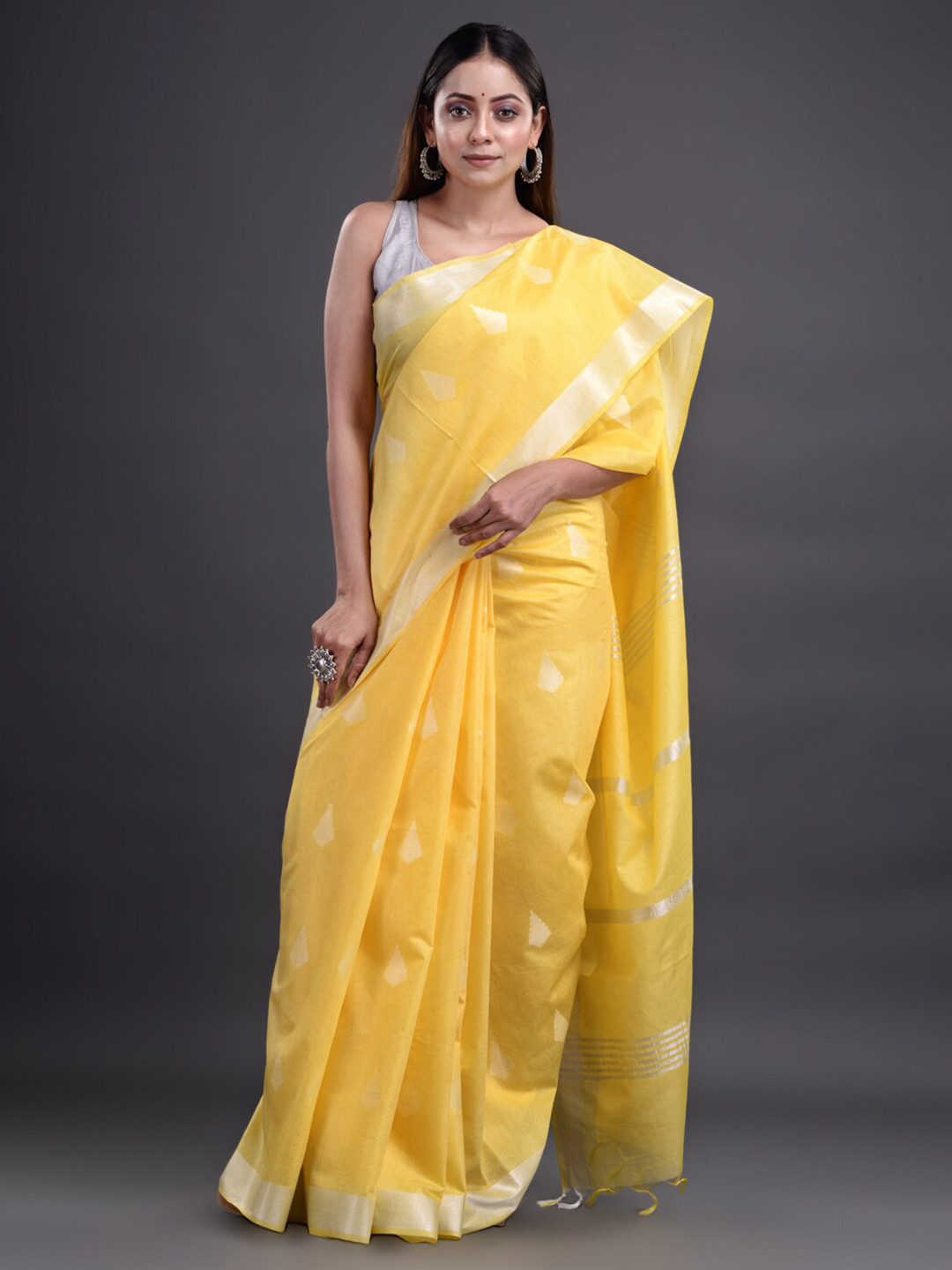 

Mitera Yellow & Silver-Toned Woven Design Zari Silk Cotton Bhagalpuri Saree
