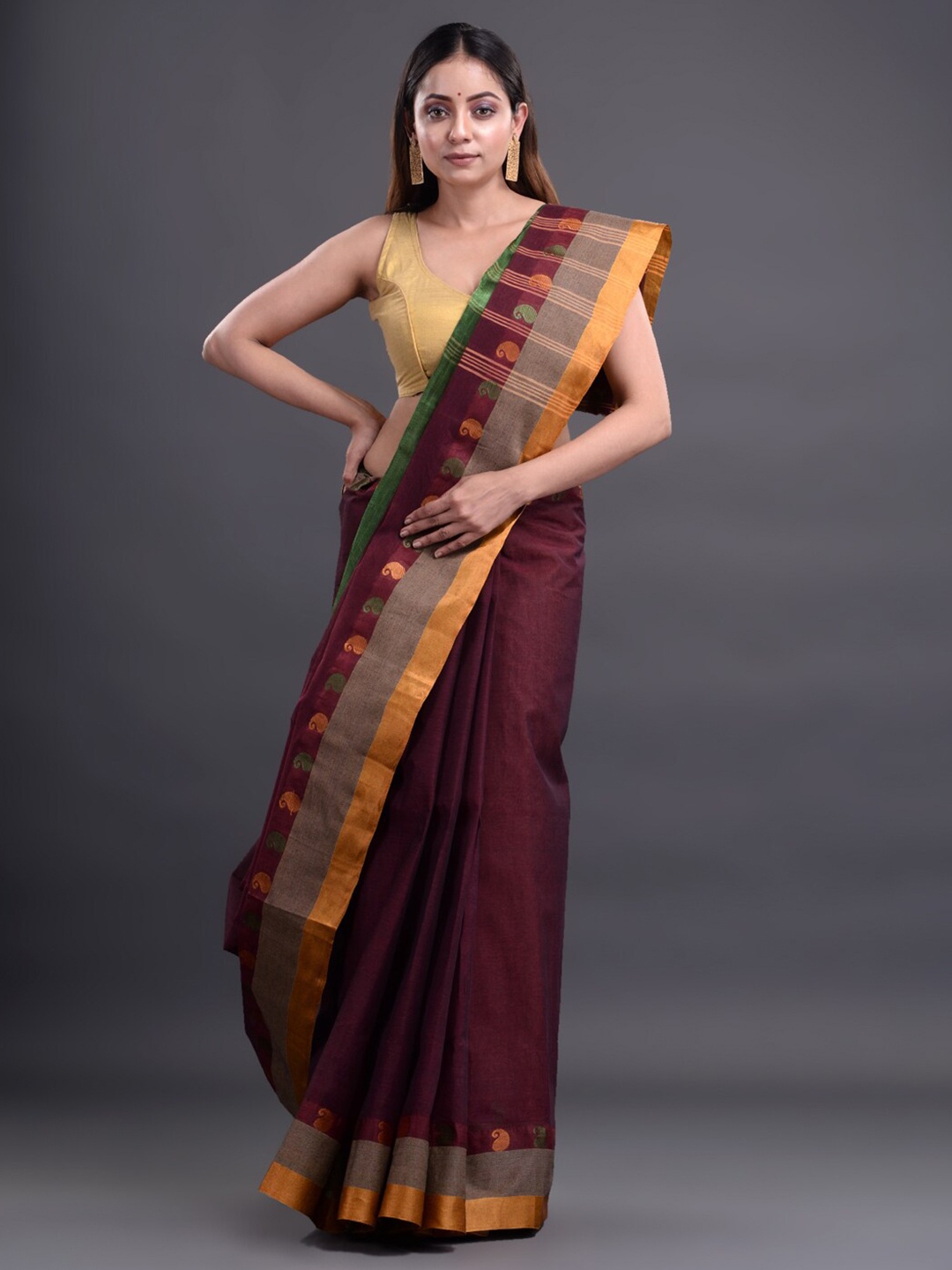 

Mitera Coffee Brown & Grey Pure Cotton Taant Saree