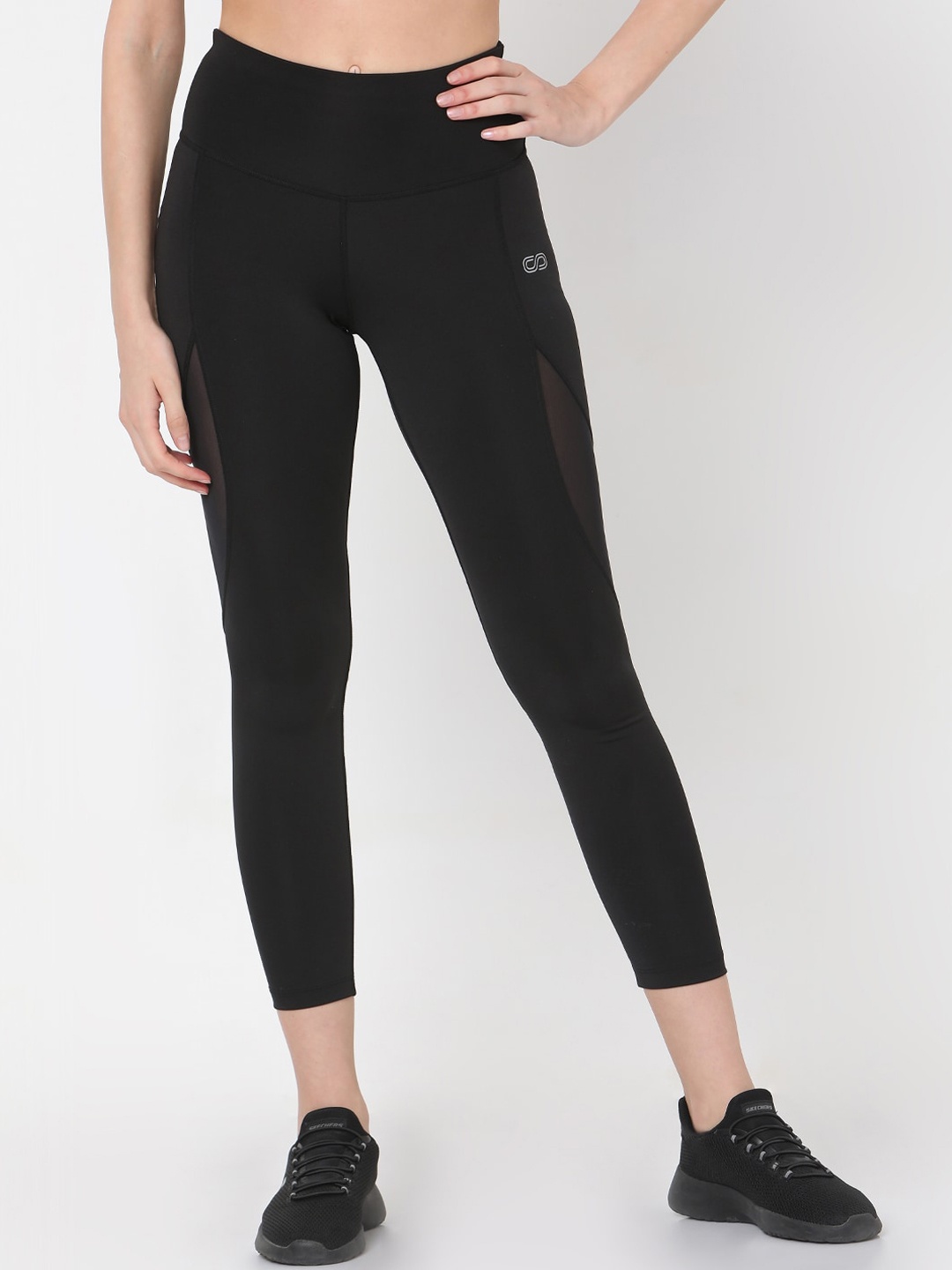 

Silvertraq Women Black Solid Tights