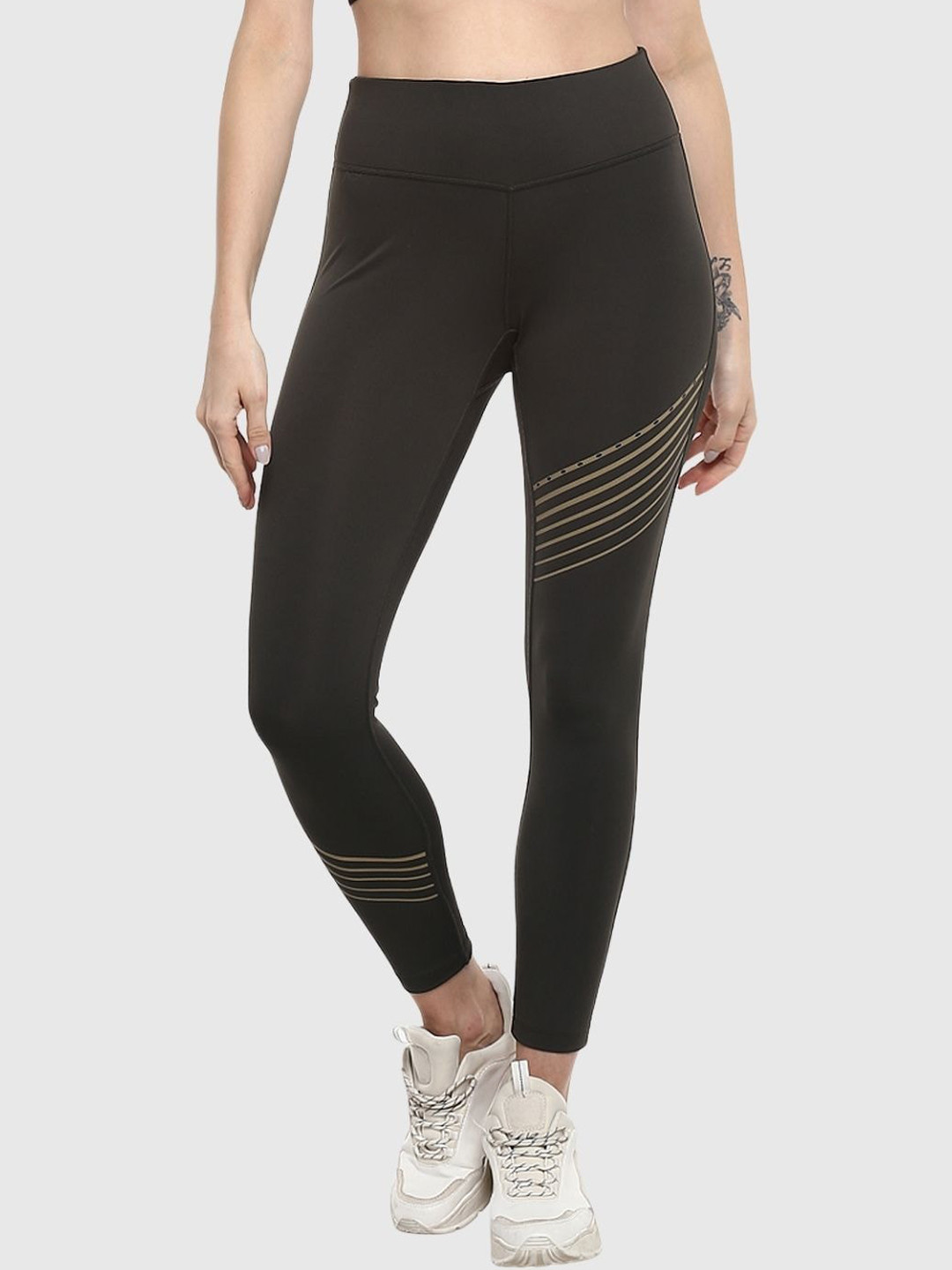 

Silvertraq Women Black Luxe Gold Reflector Quick Dry Ankle Length Tights