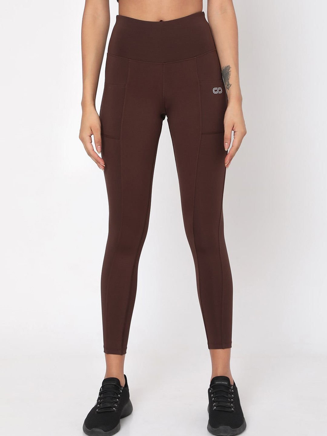 

Silvertraq Women Brown Solid Leggings