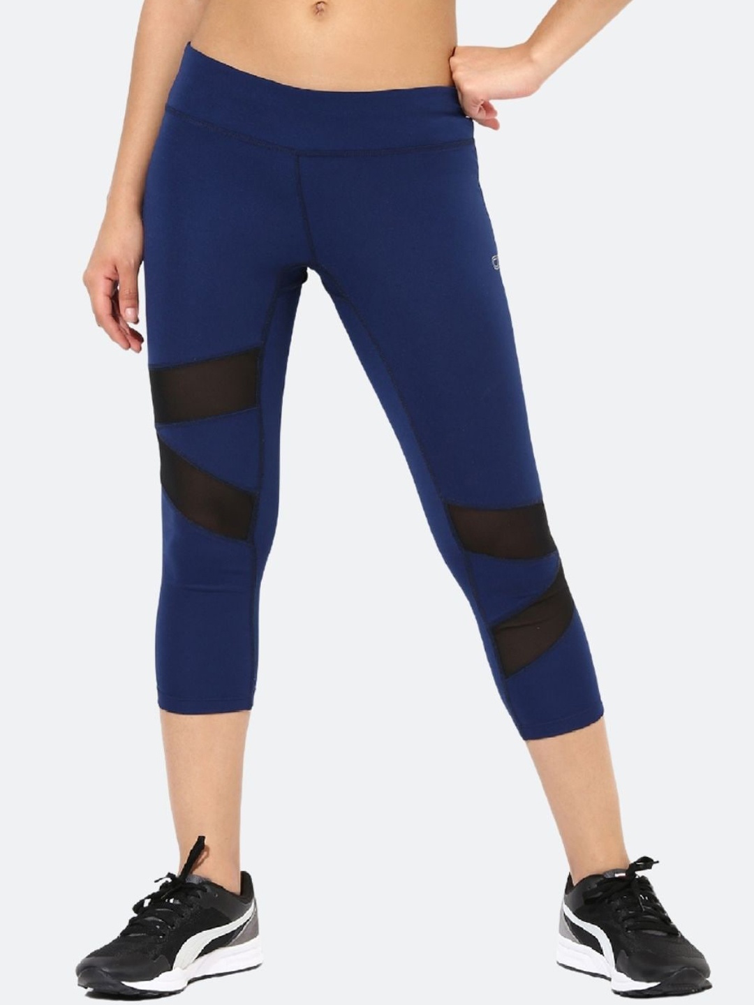

Silvertraq Women Navy Blue Solid Quick Dry Anti-Odour Cropped Leggings