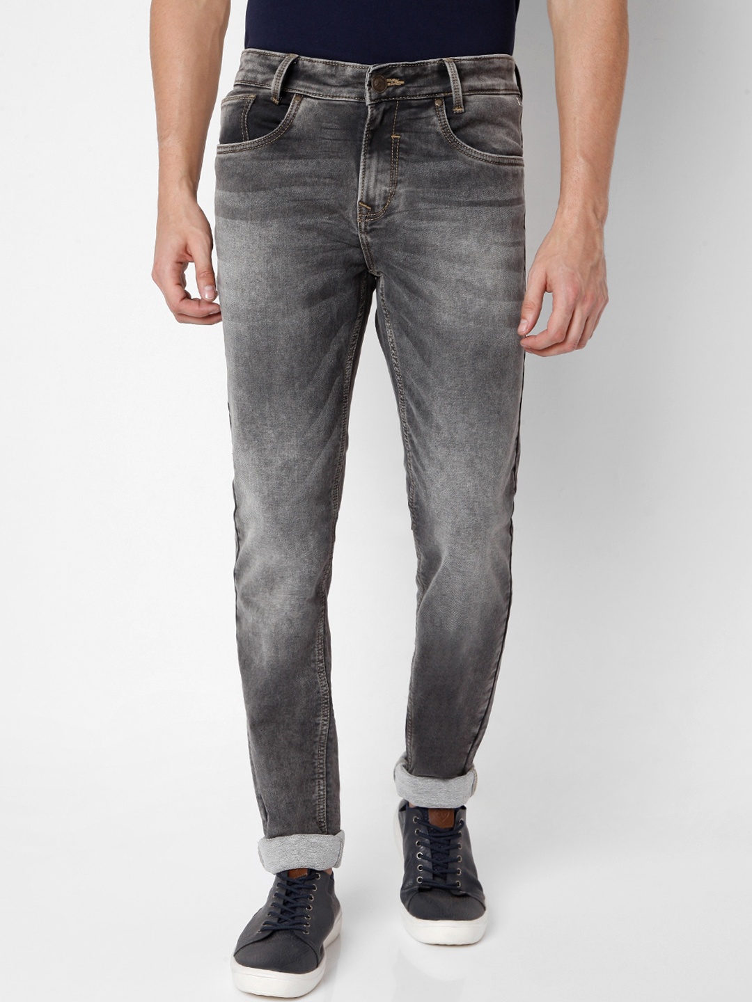 

Mufti Men Charcoal Grey Regular Fit Heavy Fade Stretchable Jeans