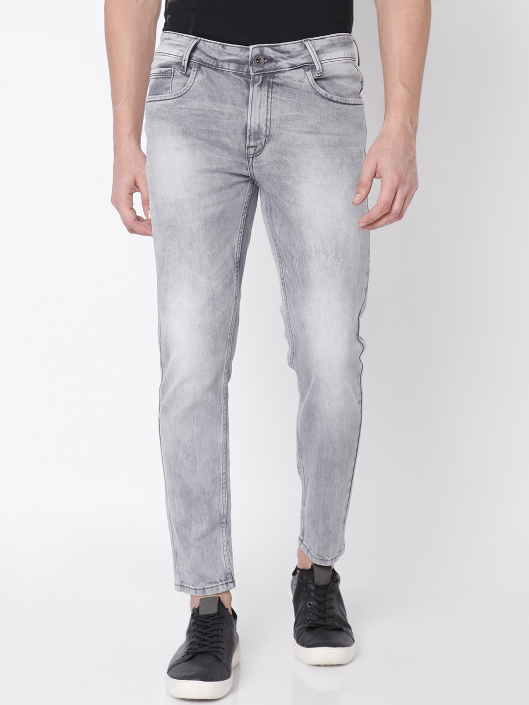 

Mufti Men Grey Slim Fit Heavy Fade Stretchable Jeans