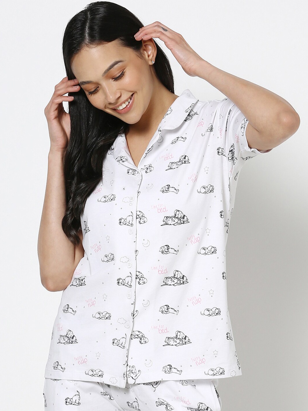 

Bewakoof Women White Printed Night suit