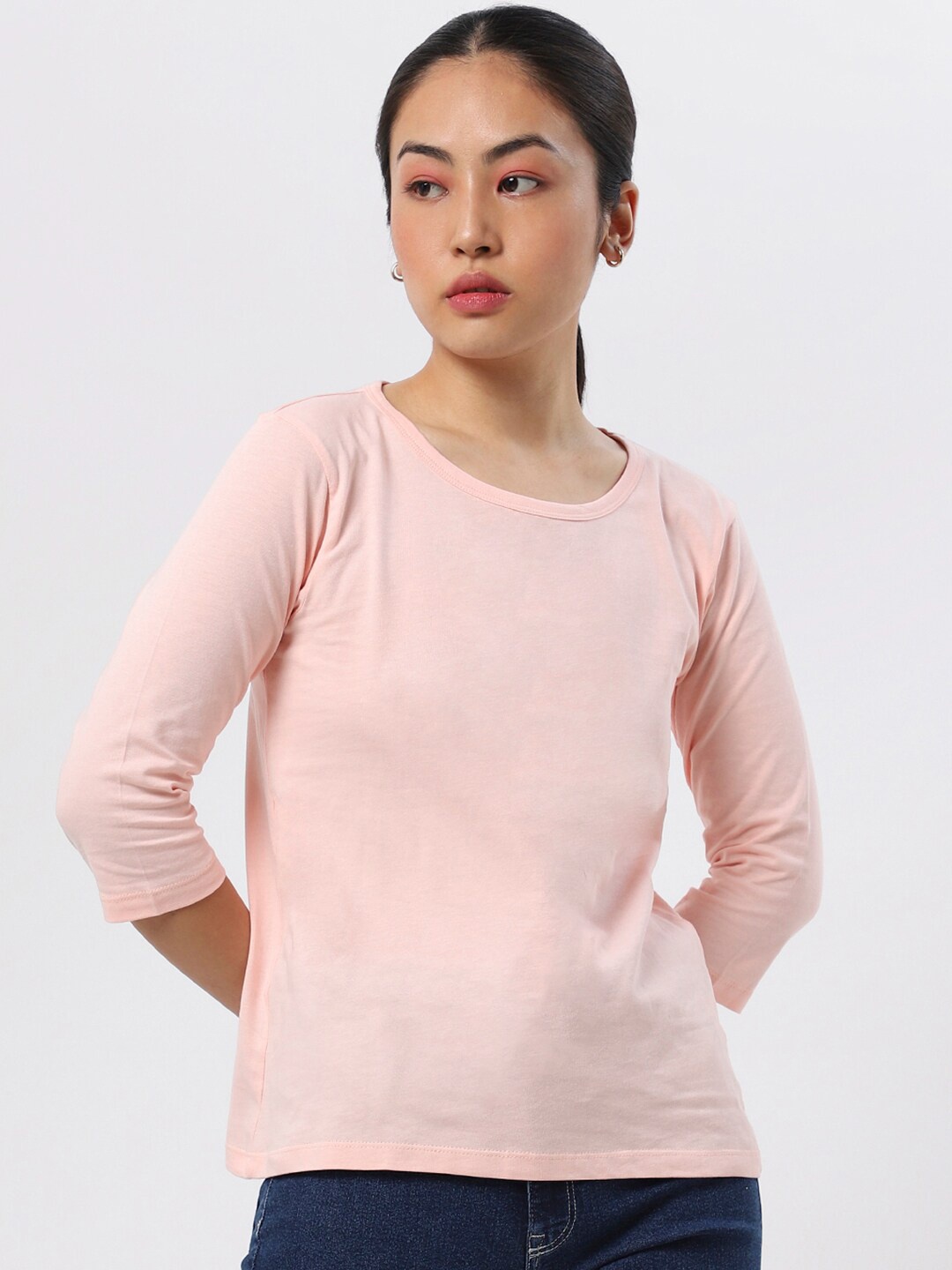 

Bewakoof Women Pink Solid Round Neck Slim Fit T-shirt
