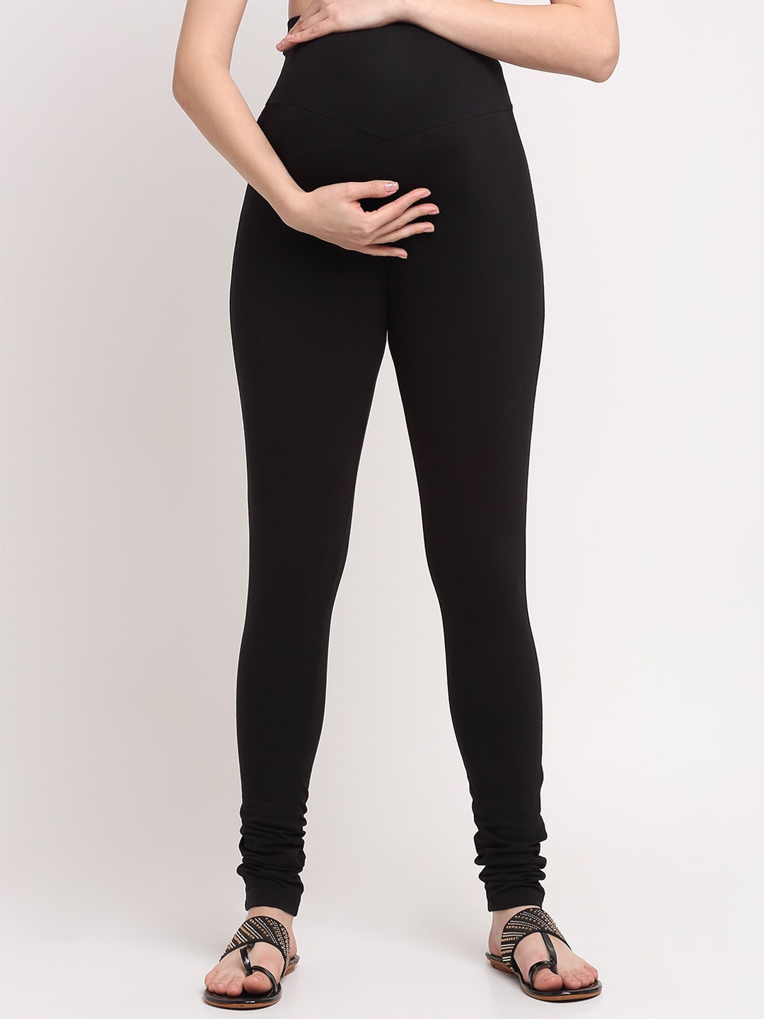 

MYLO ESSENTIALS Women Black & White Solid Maternity Leggings Pack Of 2