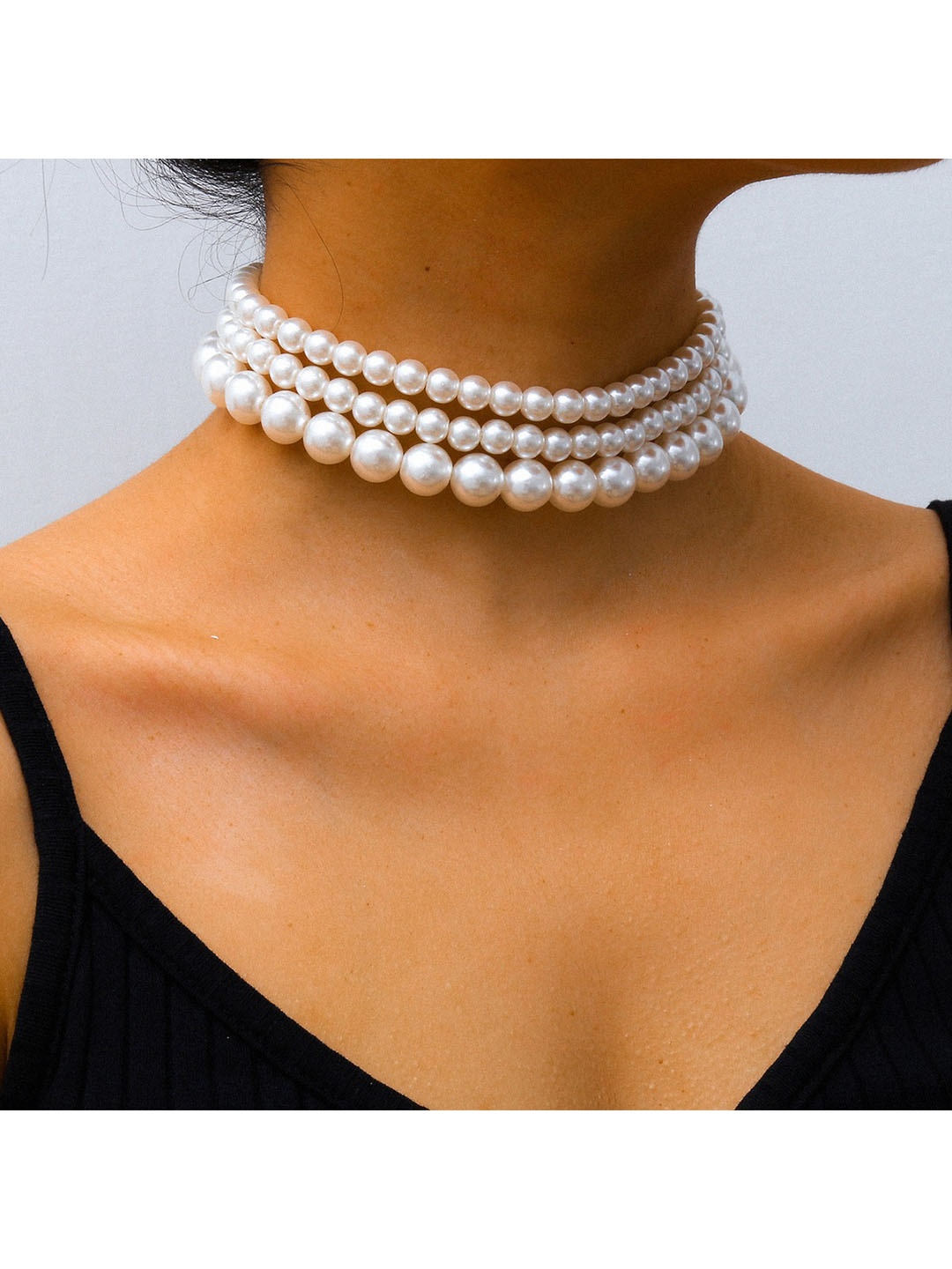 

WHITE LIES Set of 3 White Pearl Choker