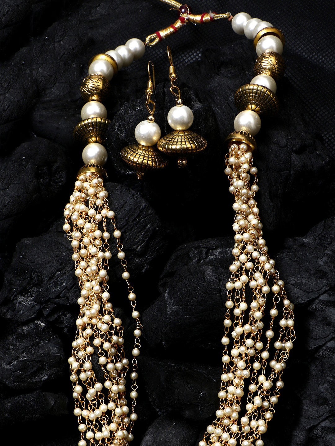 

ANIKAS CREATION Women Gold-Plated Stone-Studded & Beaded Jewellery Set, White