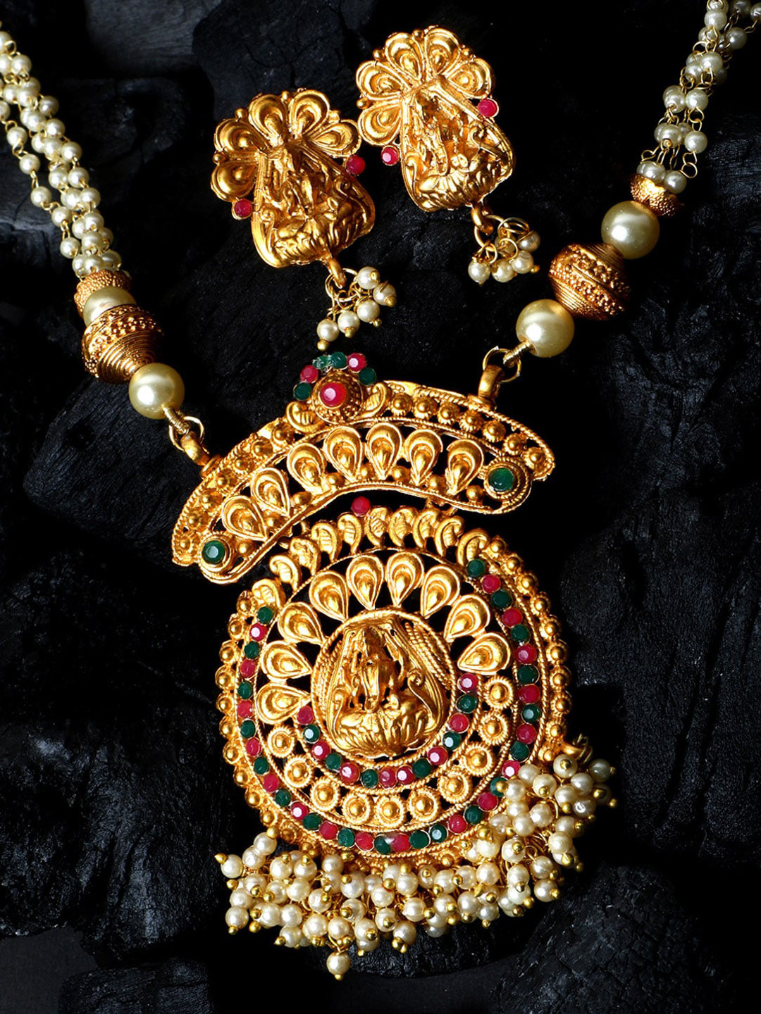 

ANIKAS CREATION Gold-Plated & White Stone-Studded & Beaded Matte Finish Temple Jewellery Set