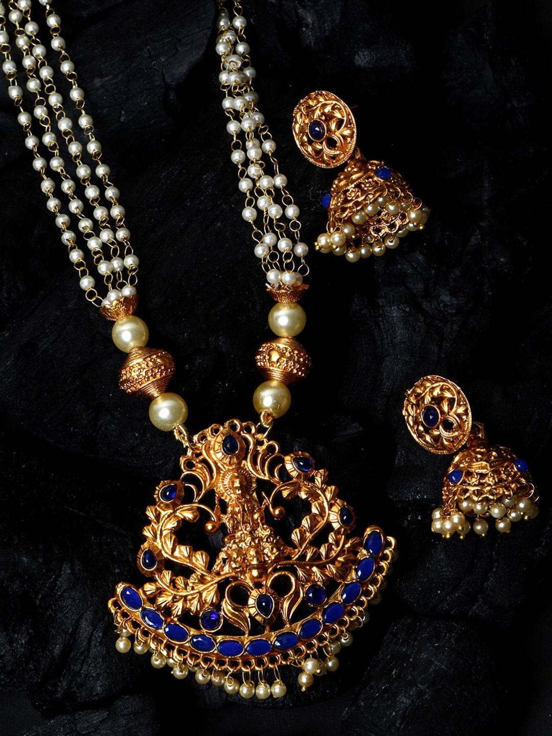 

ANIKAS CREATION Gold-Plated Blue Stone-Studded & Beaded Jewellery Set