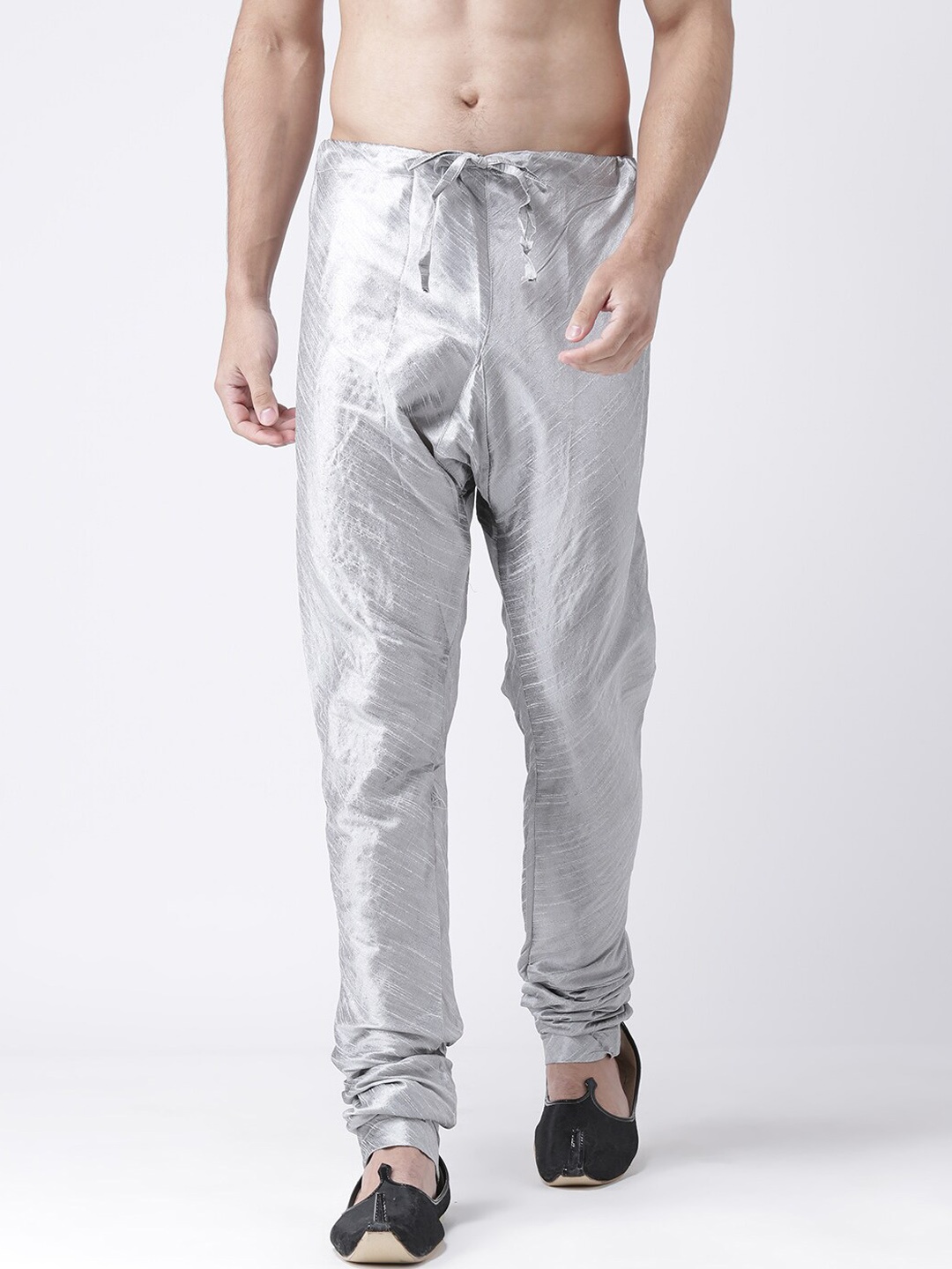 DEYANN Men Silver-Coloured Solid Churidar