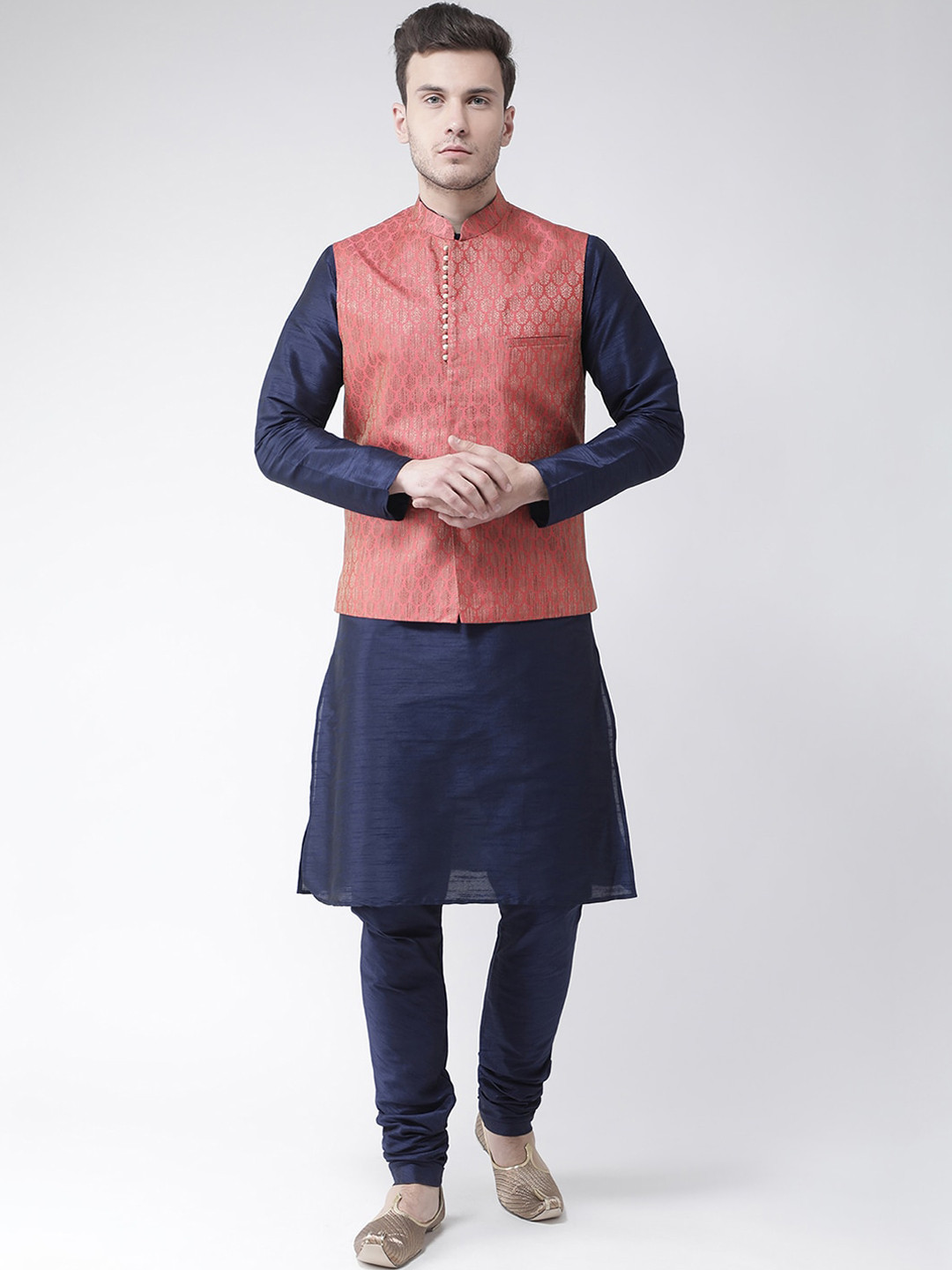 

DEYANN Men Red Layered Kurta with Pyjamas