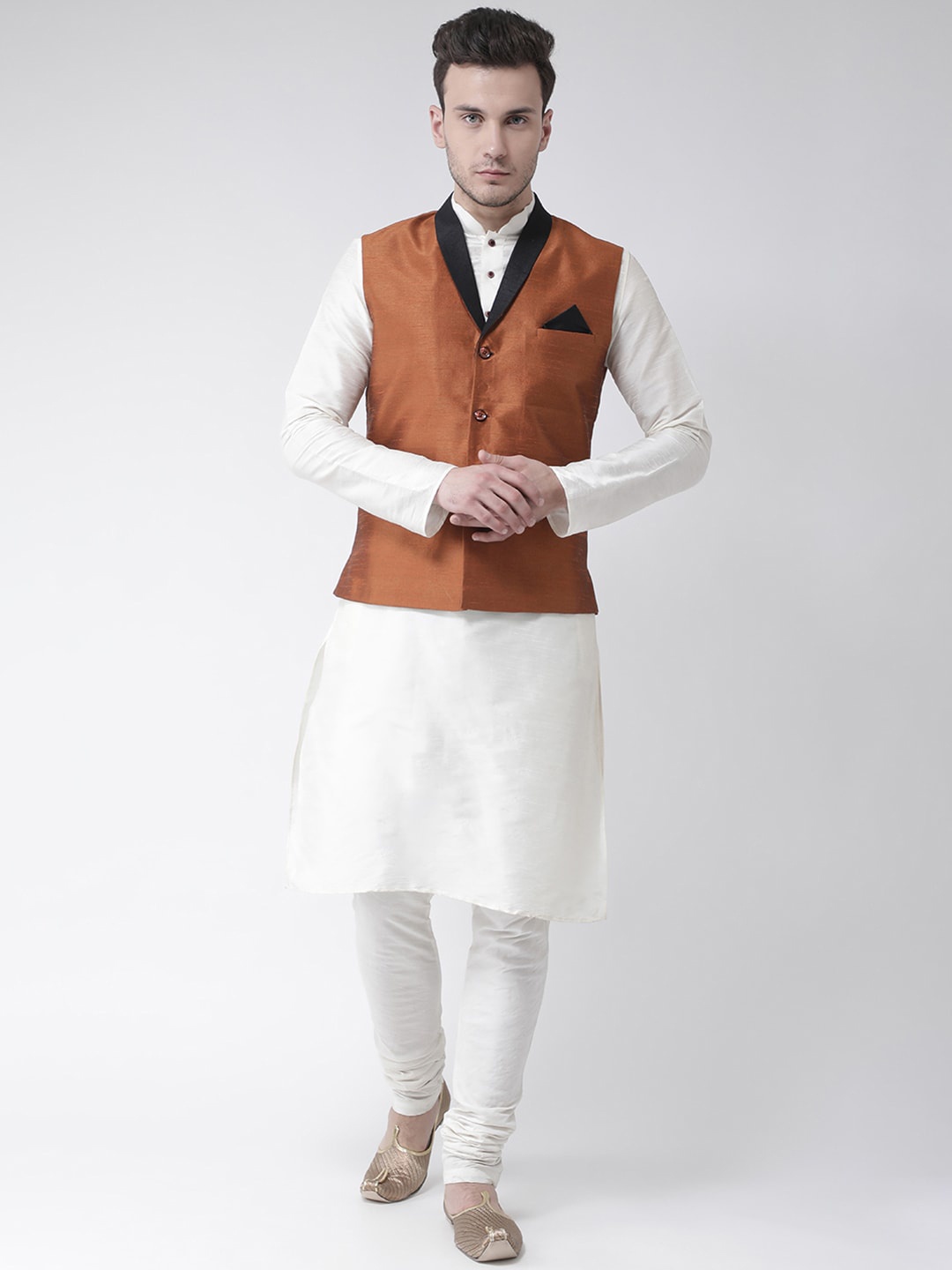 

DEYANN Men Copper-Toned Layered Dupion Silk Kurta with Pyjamas