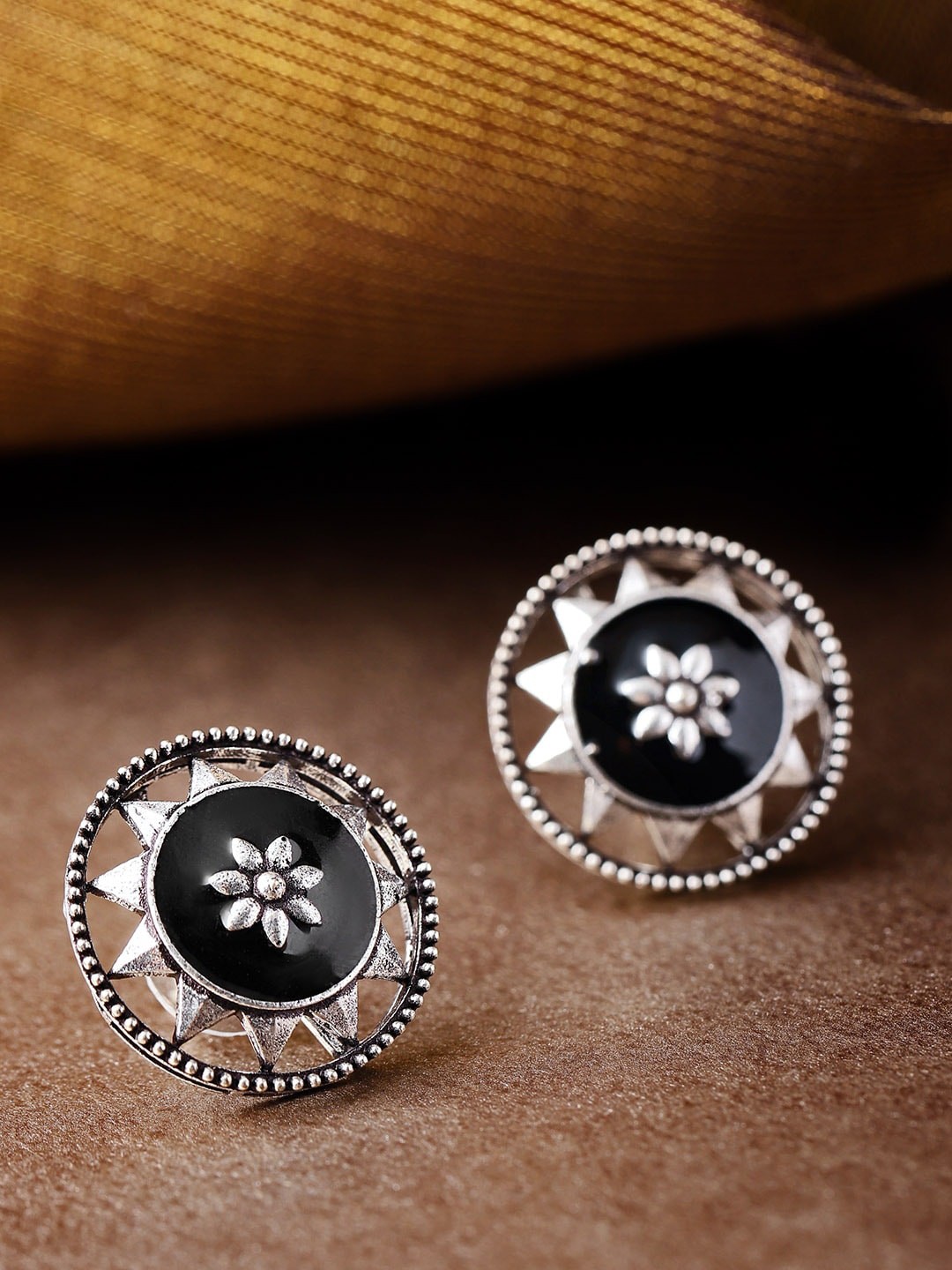 

FIROZA Black & Silver-Toned Circular Enamelled Studs Earrings