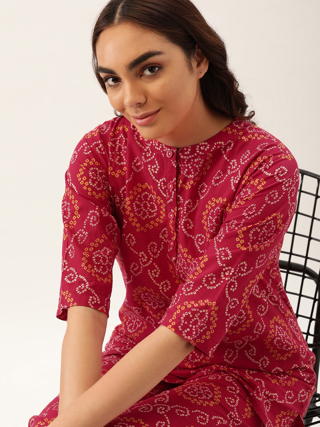

Clt.s Women Red & White Bandhani Printed Pure Cotton Palazzo Set