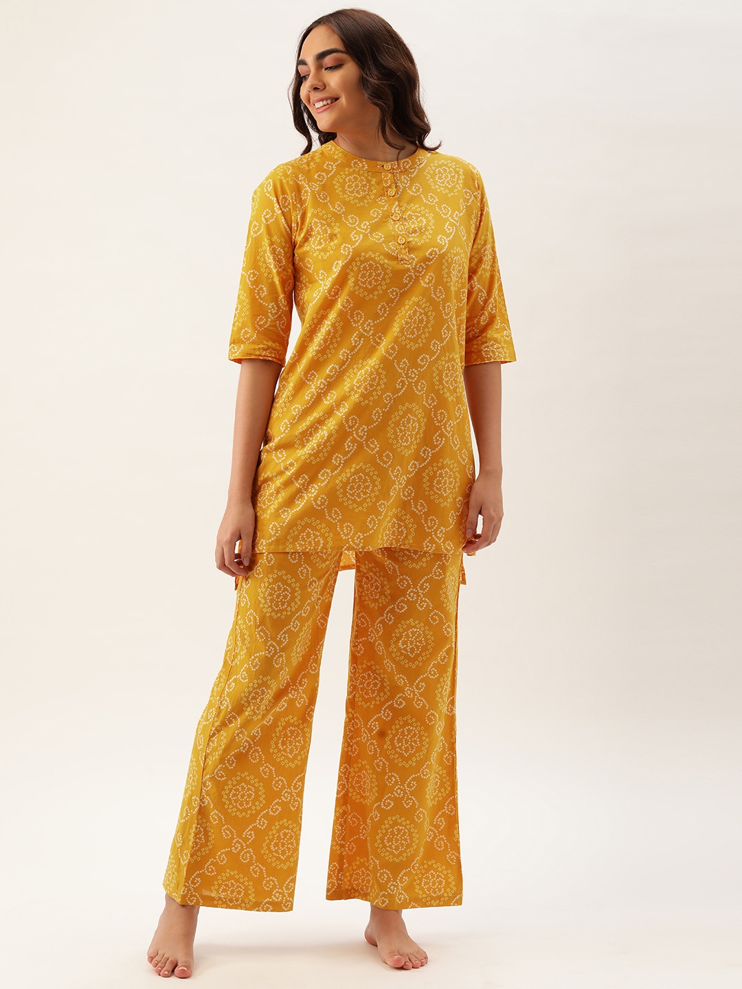 

Clt.s Women Yellow & White Bandhani Printed Pure Cotton Palazzo Set