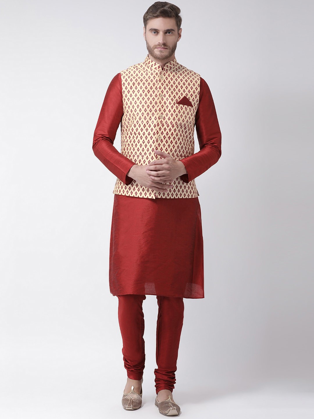 

DEYANN Men Cream-Coloured Ethnic Motifs Dupion Silk Kurta with Churidar