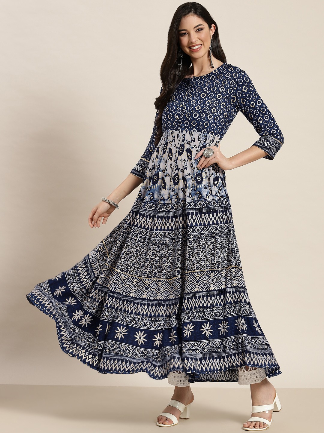 

Juniper Women Blue Printed Anarkali Kurta