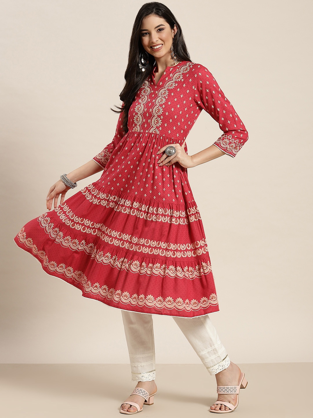 

Juniper Women Red Floral Printed Kurta
