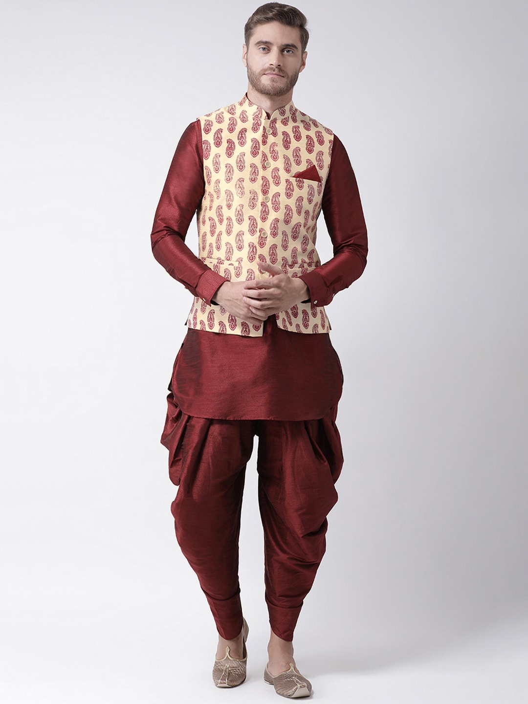 

DEYANN Men Peach-Coloured Layered Dupion Silk Kurta with Patiala