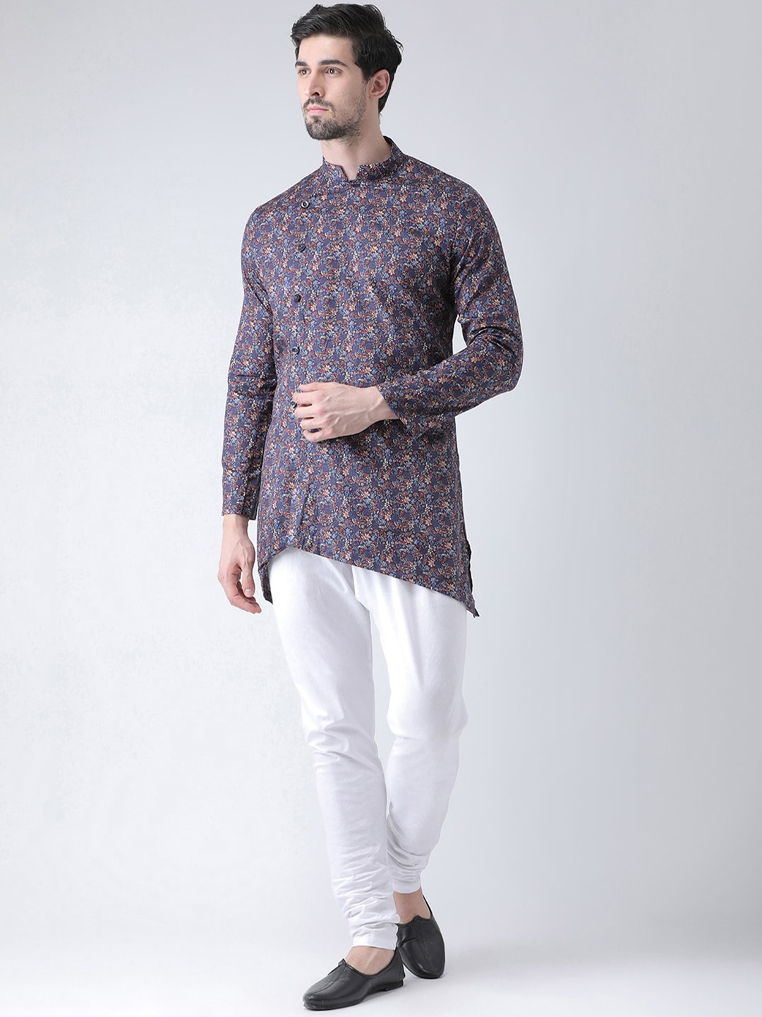 

DEYANN Men Navy Blue Printed Angrakha Kurta with Churidar