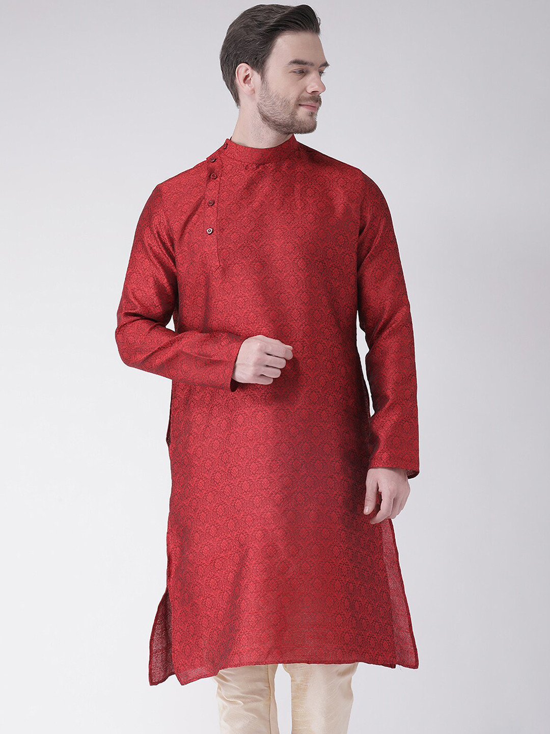 

DEYANN Men Red Kurta with Churidar