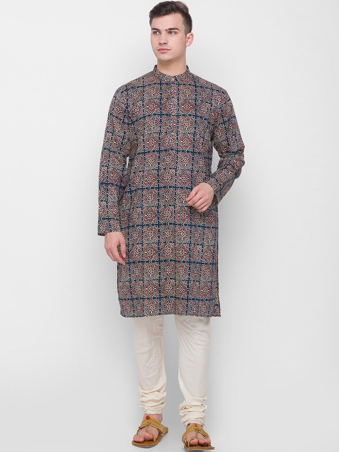 

Globus Men Multicoloured Ethnic Motifs Printed Kurta, Multi