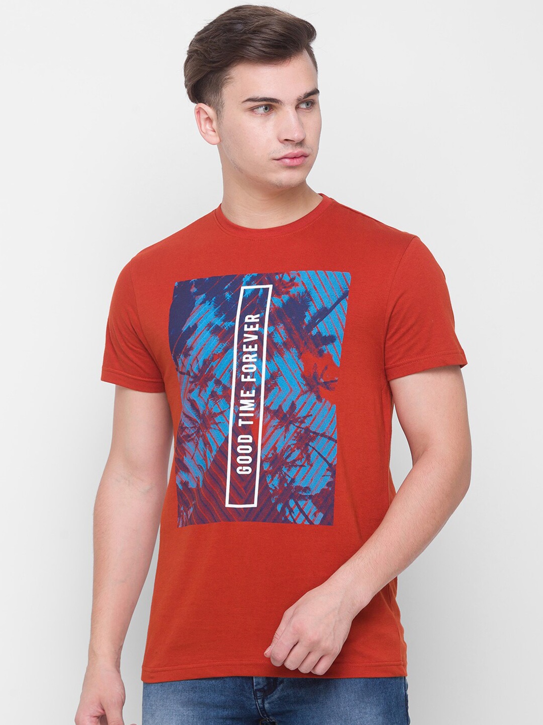 

Globus Men Rust Tropical Printed T-shirt