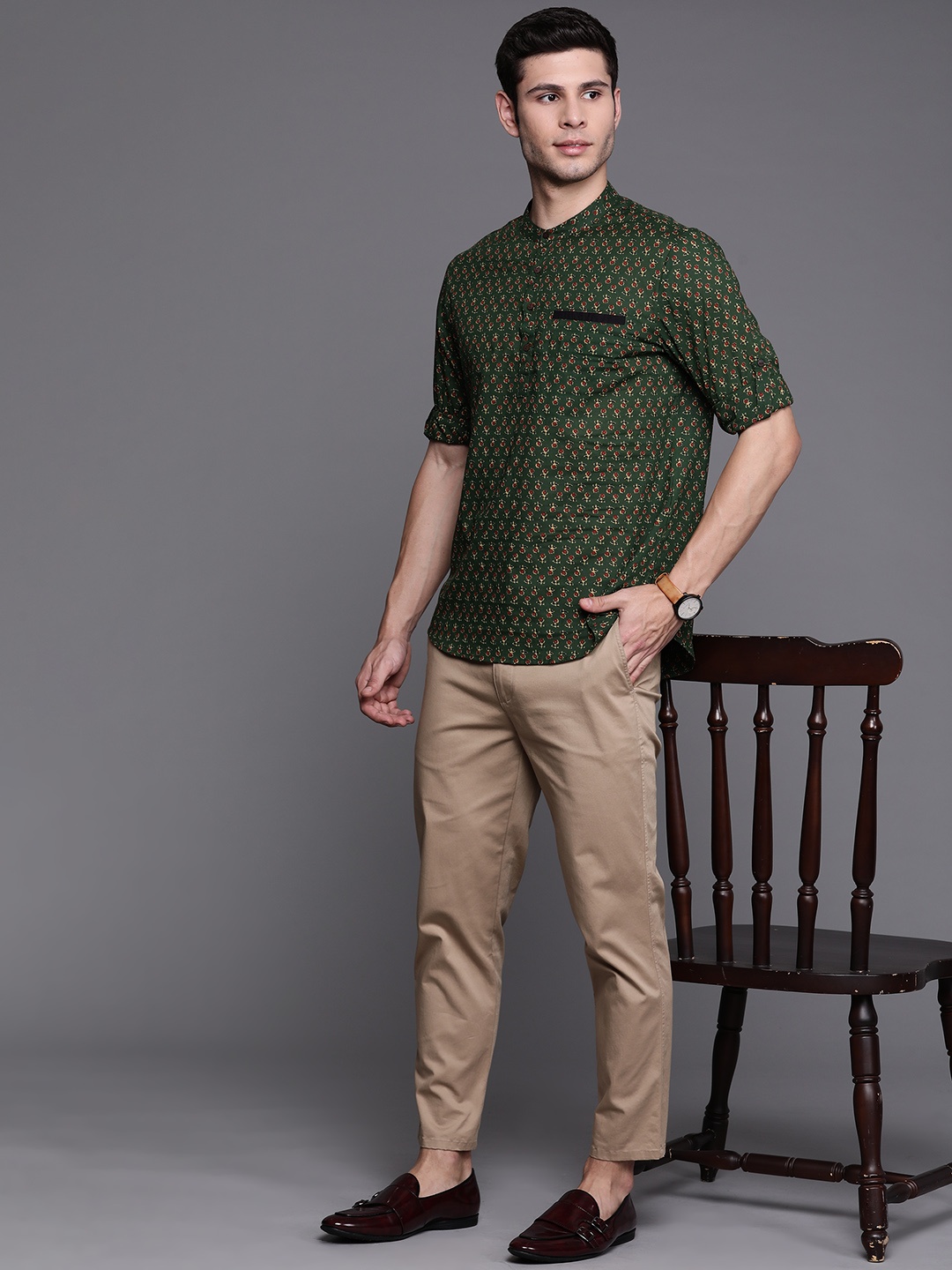 

Indo Era Men Green Ethnic Motifs Printed Pure Cotton Kurta