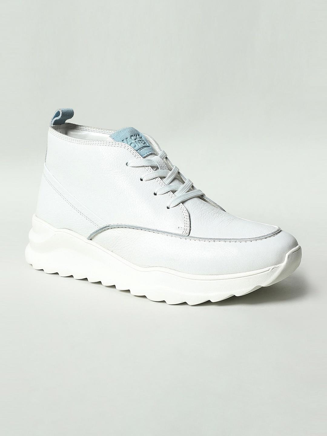 

Jack & Jones Men White Leather Sneakers