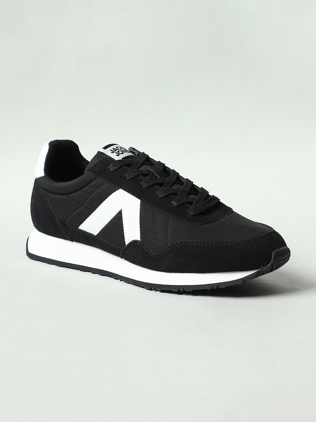 

Jack & Jones Men Black & White Colourblocked Lace-Up Sneakers