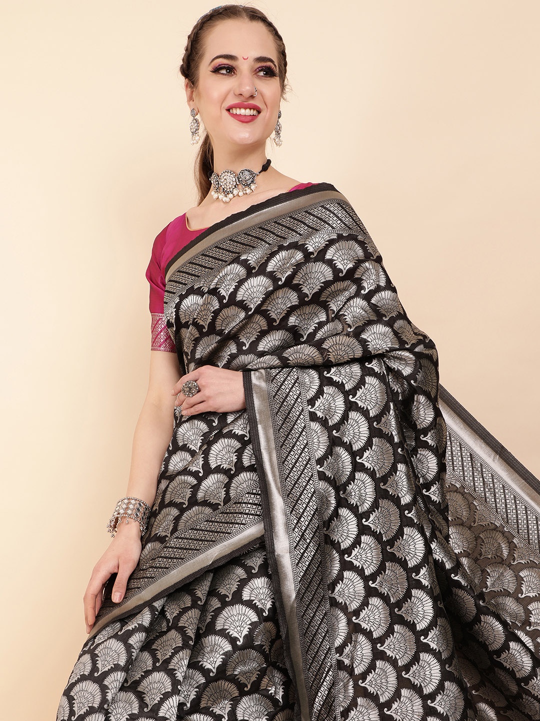 

Sangria Black & Silver-Toned Jaquard Woven Design Zari Silk Blend Banarasi Saree