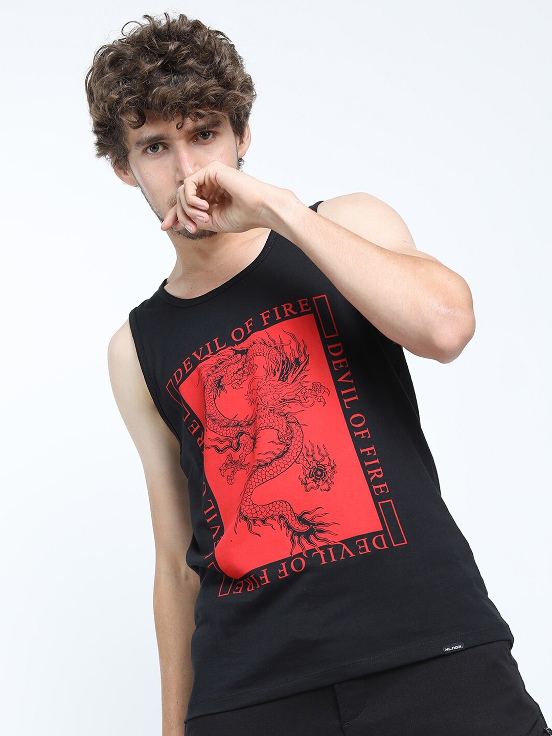 HIGHLANDER Men Black Printed Slim Fit Cotton T-shirt