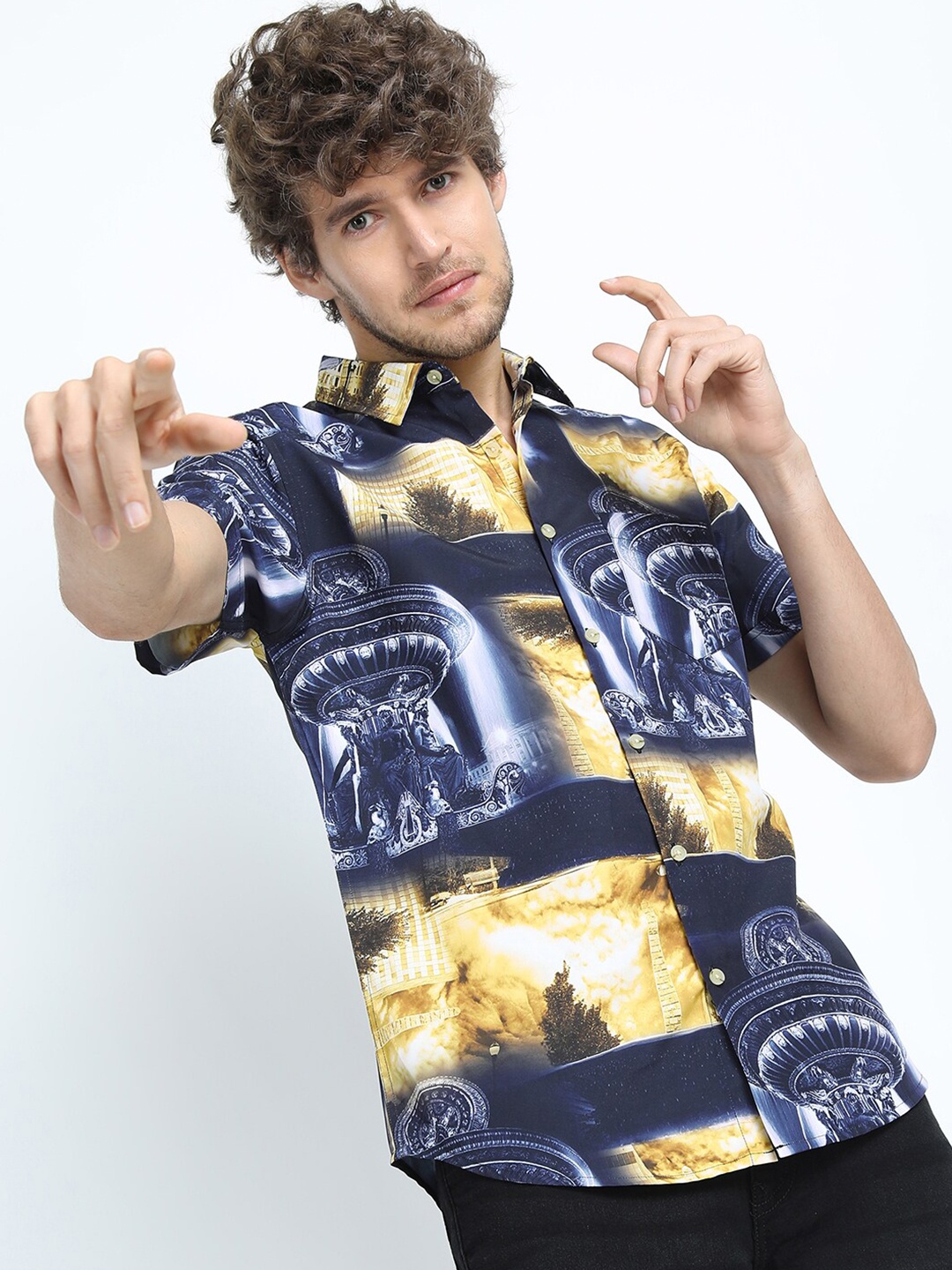 

LOCOMOTIVE Men Graphic Printed Slim Fit Casual Shirt, Navy blue