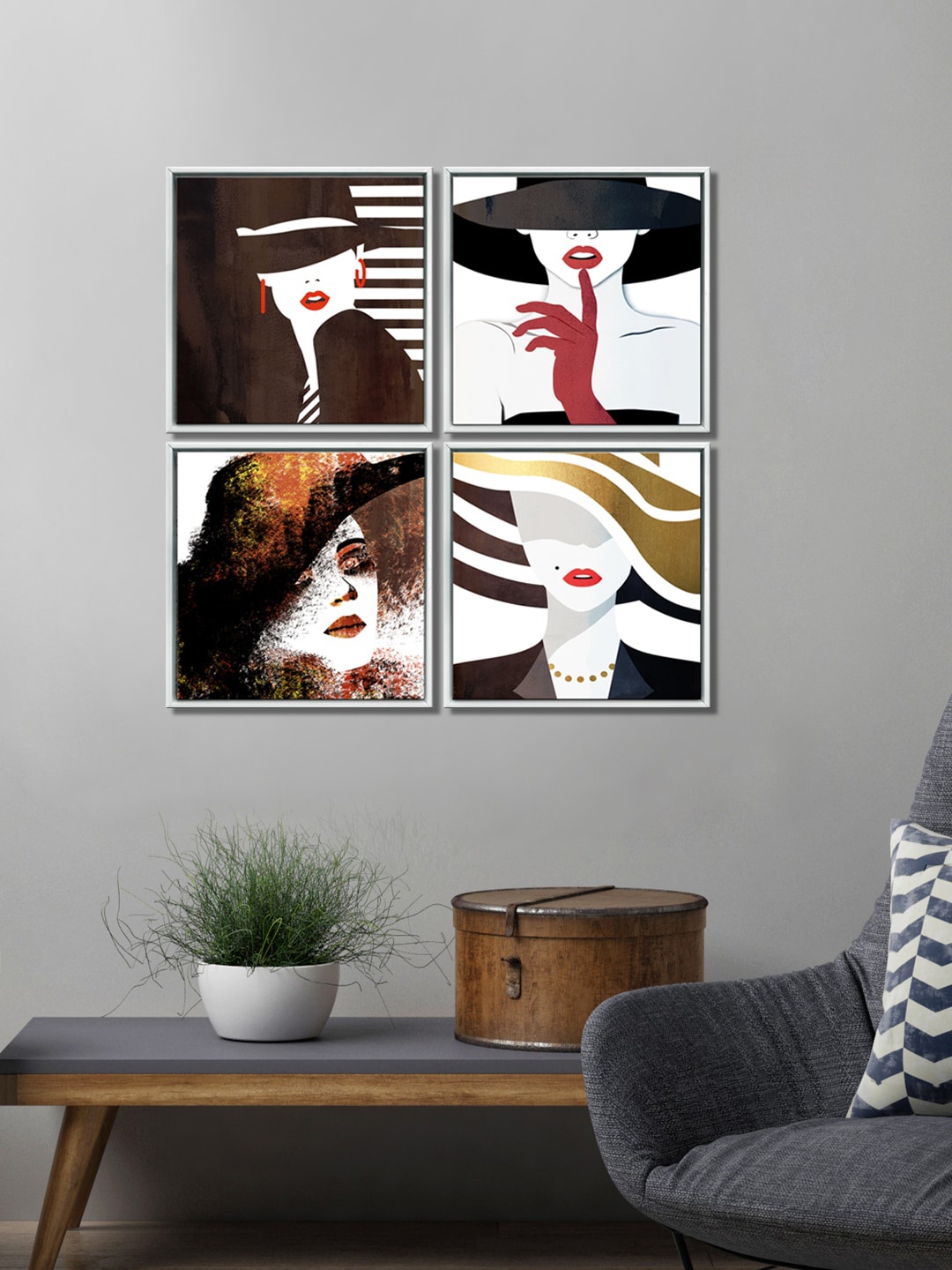 

999Store Set of 4 Black & White Girls Art Painting Wall Art