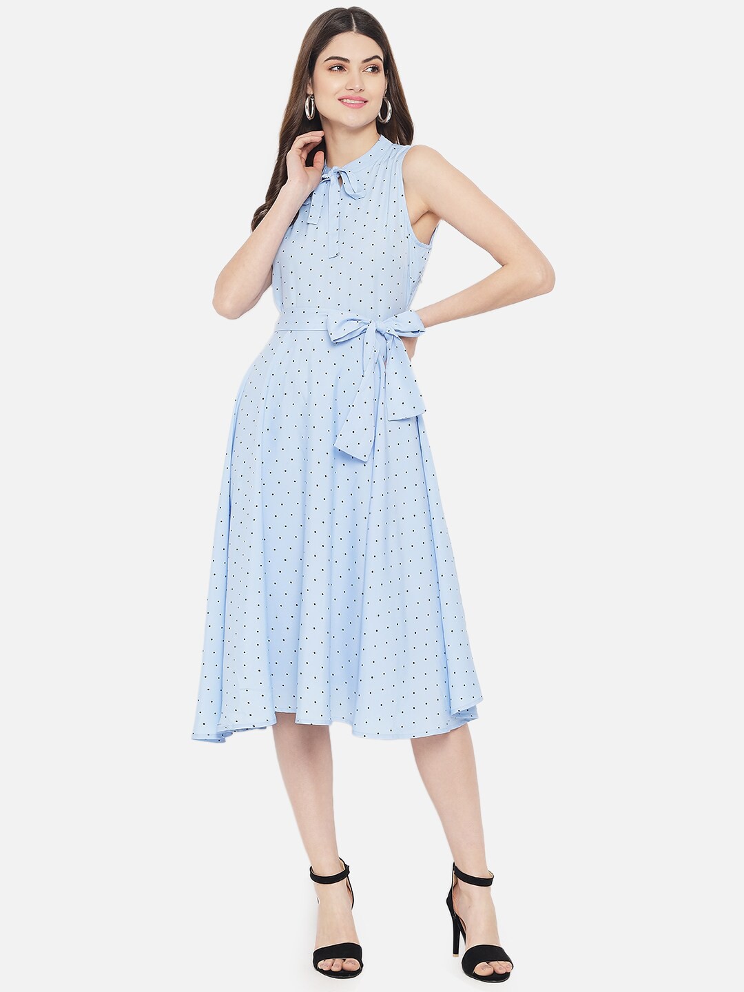 

Yaadleen Women Blue Tie-Up Neck Midi Dress