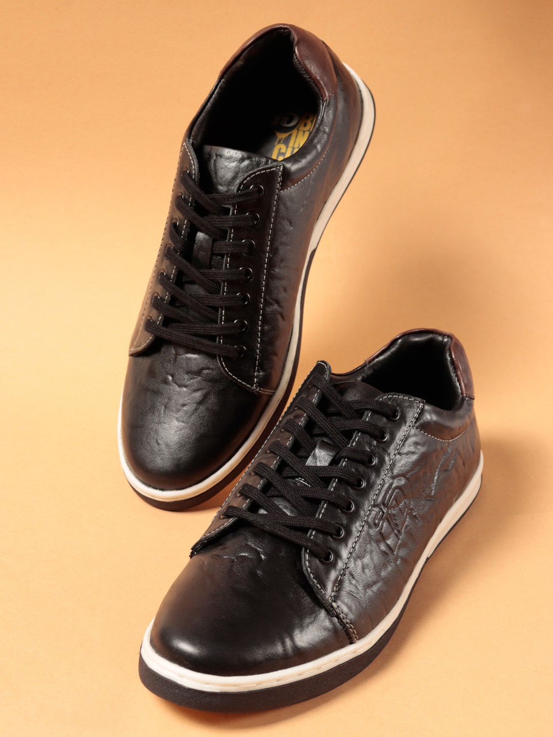 

ID Men Black Textured Leather Sneakers